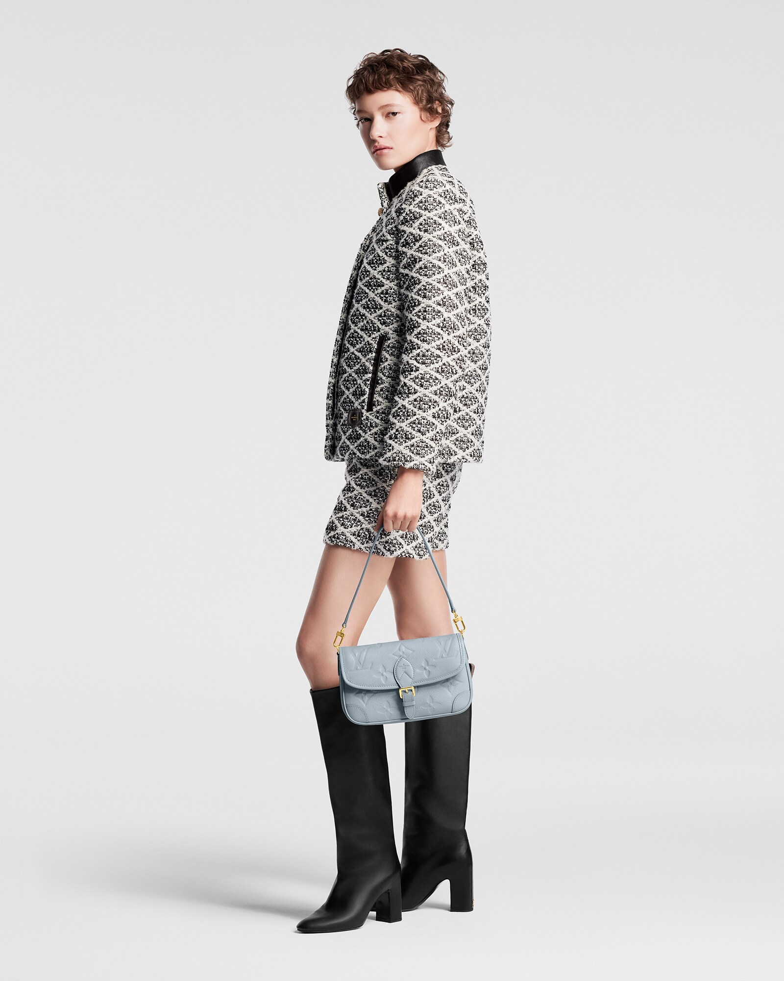 ルイヴィトン✩.*VUITTON 定価1万円引！アン メ 有り難く ミディアム 