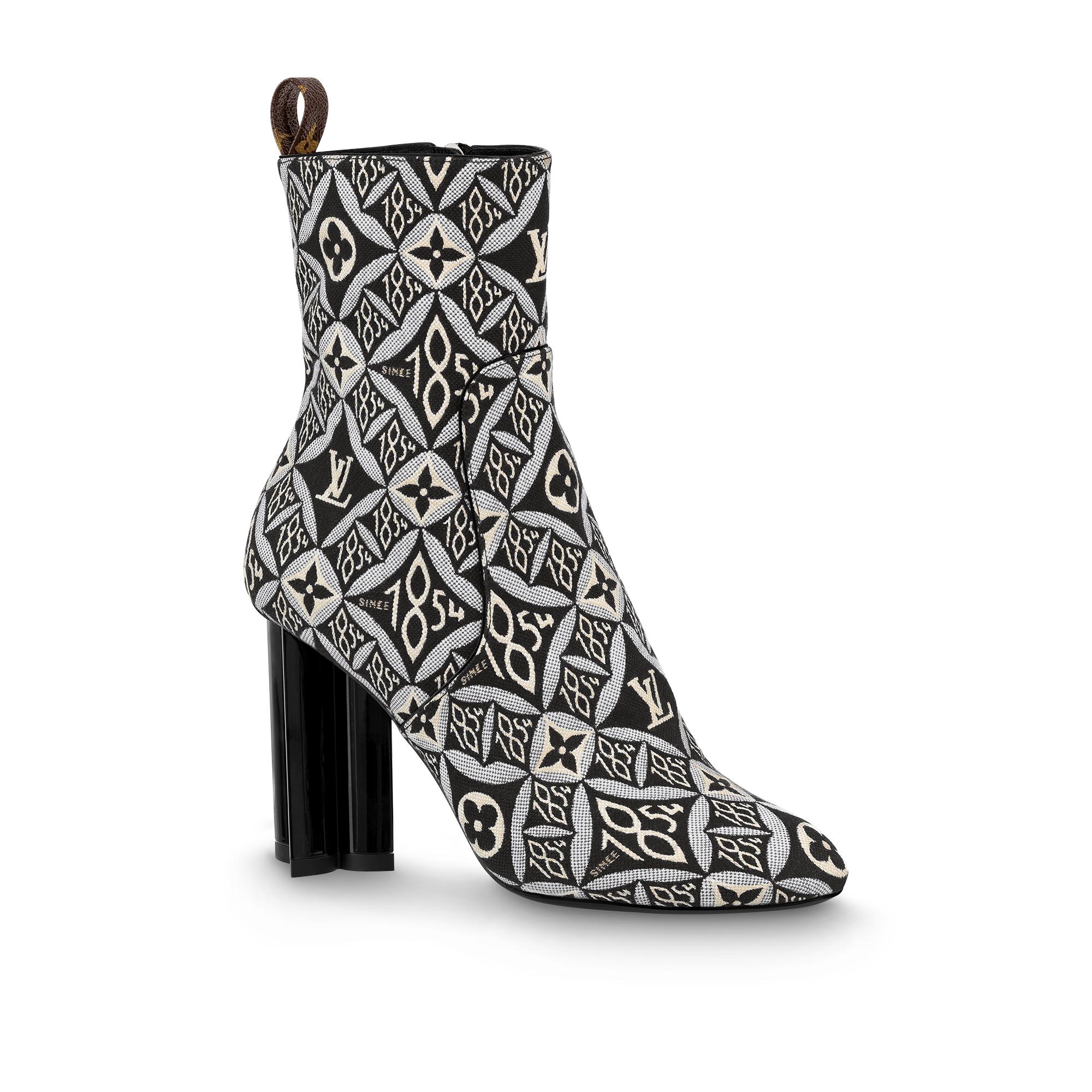louis vuitton black heel boots