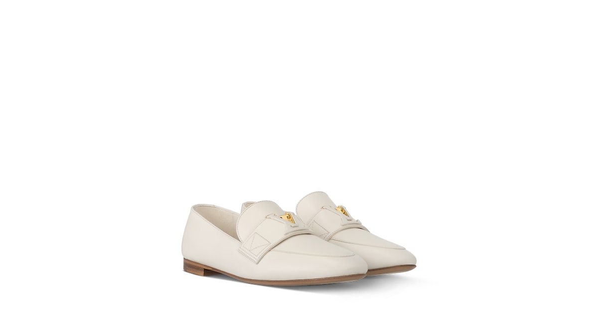Louis Vuitton White Leather LV Logo Loafers LV Driver Moccasin - Men - Shoes | LOUIS VUITTON ® main image 3