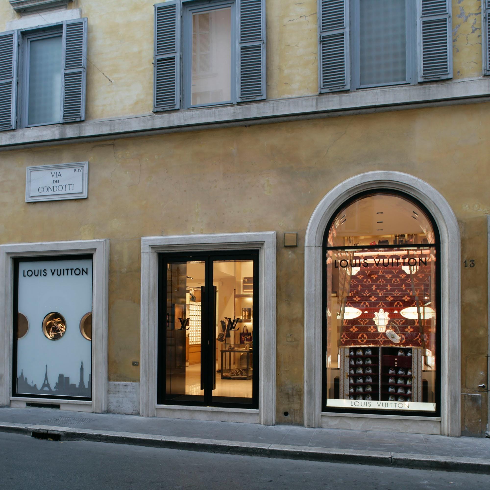 Via Condotti | LOUIS VUITTON