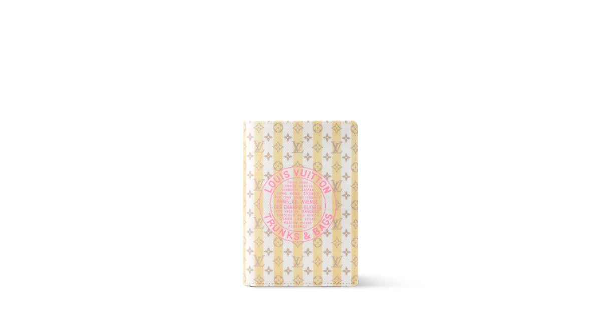Products by Louis Vuitton: Passport Cover