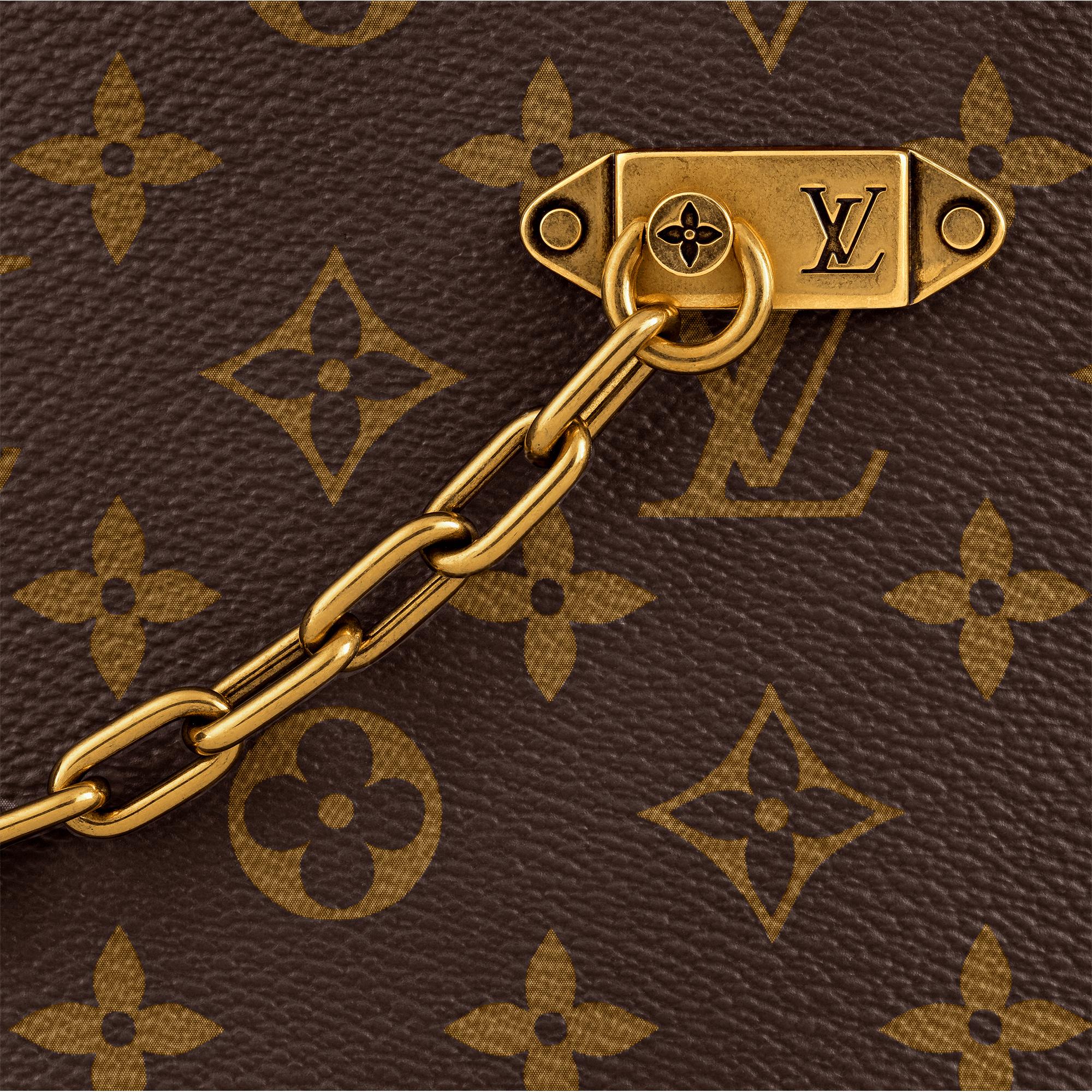 lv clutch with chain