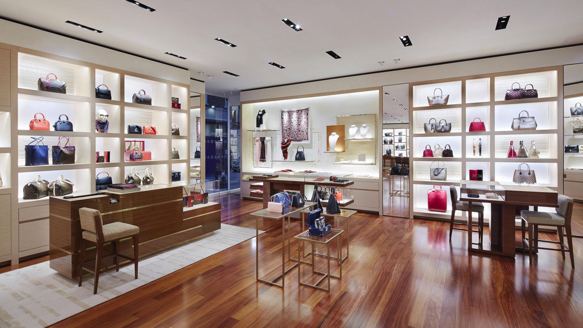 Louis Vuitton Dublin Brown Thomas Store in Dublin, Ireland LOUIS VUITTON