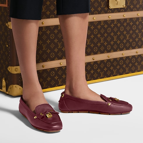 Flore Car Shoe in Women's Shoes Loafers and Ballerinas collections by Louis Vuitton (Product zoom)