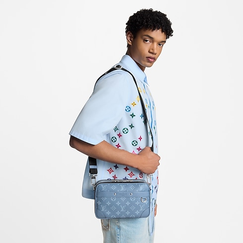 Alpha Messenger Taigarama in Bags and Small Leather Goods's Women Bags Newness collections by Louis Vuitton (Product zoom)