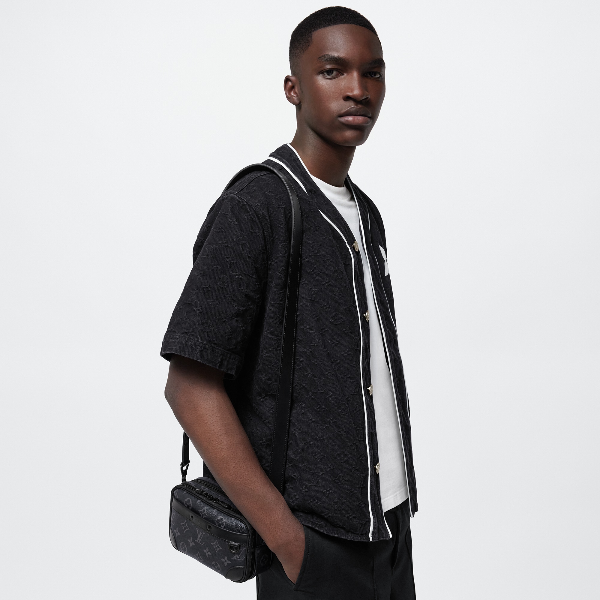 Alpha Wearable Wallet Monogram Eclipse in Men