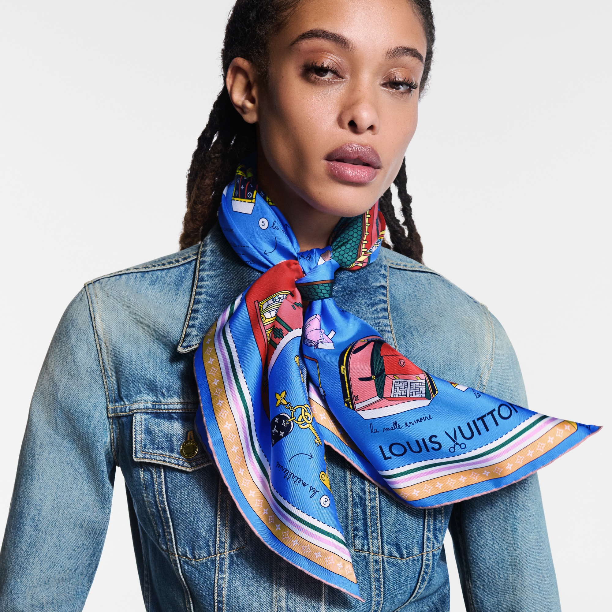 Asnieres Paper House Square 90 S00 in Women