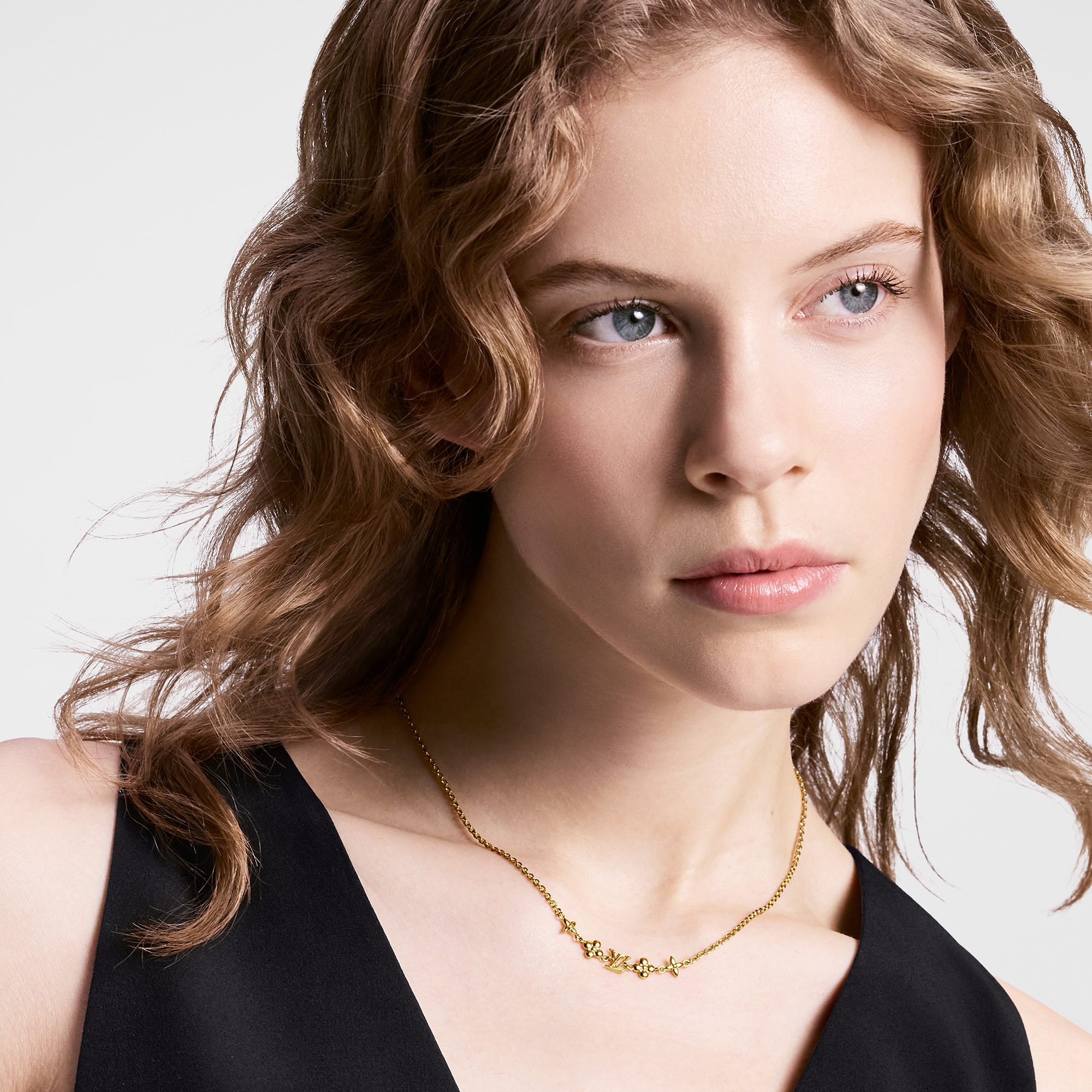 Baby Louis Necklace S00 - Fashion Jewelry | LOUIS VUITTON