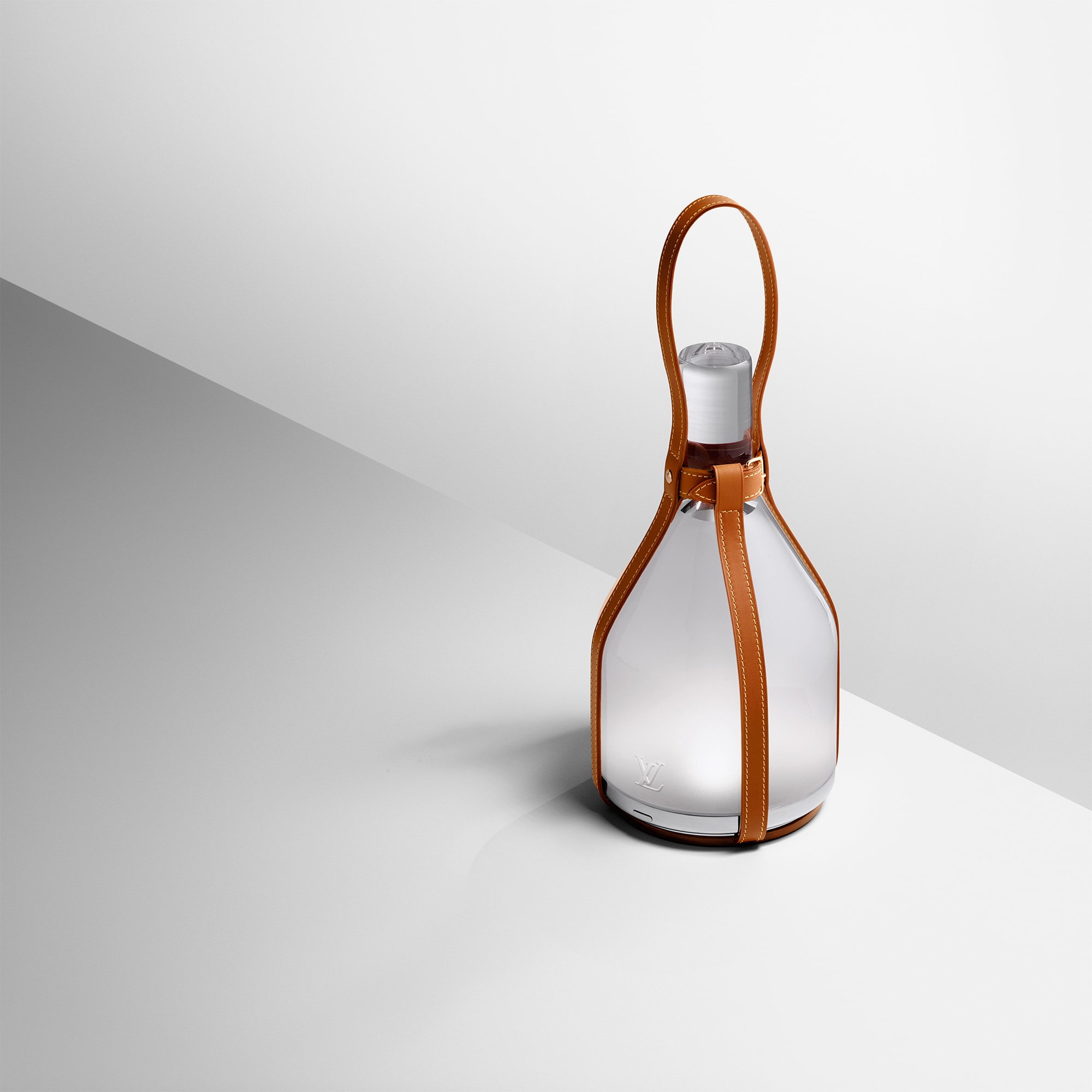 Bell Lamp By Edward Barber & Jay Osgerby Leather & Other material in Trunks, Travel and Home