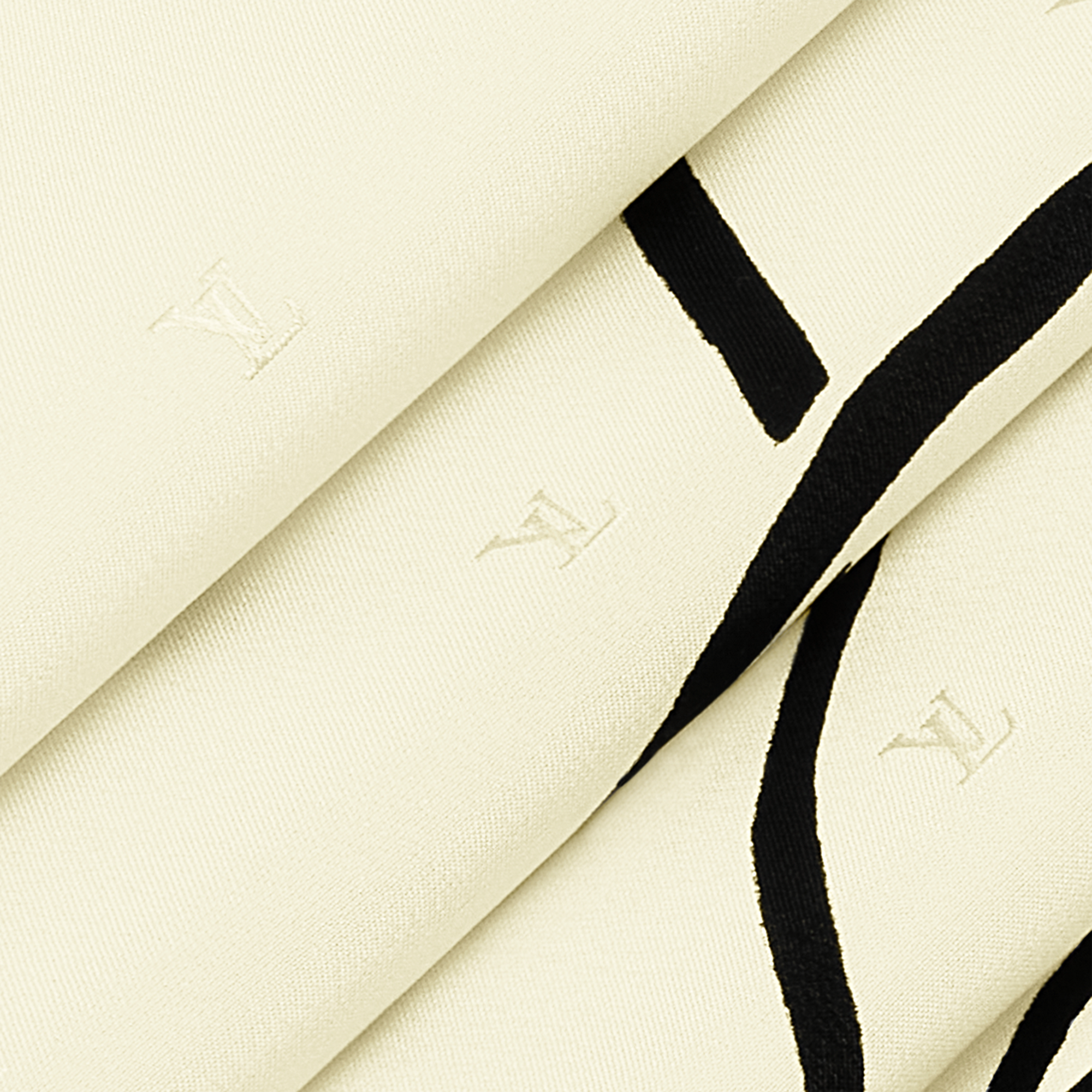 Chemin Faisant By Andree Putman Square 90 S00 in Women