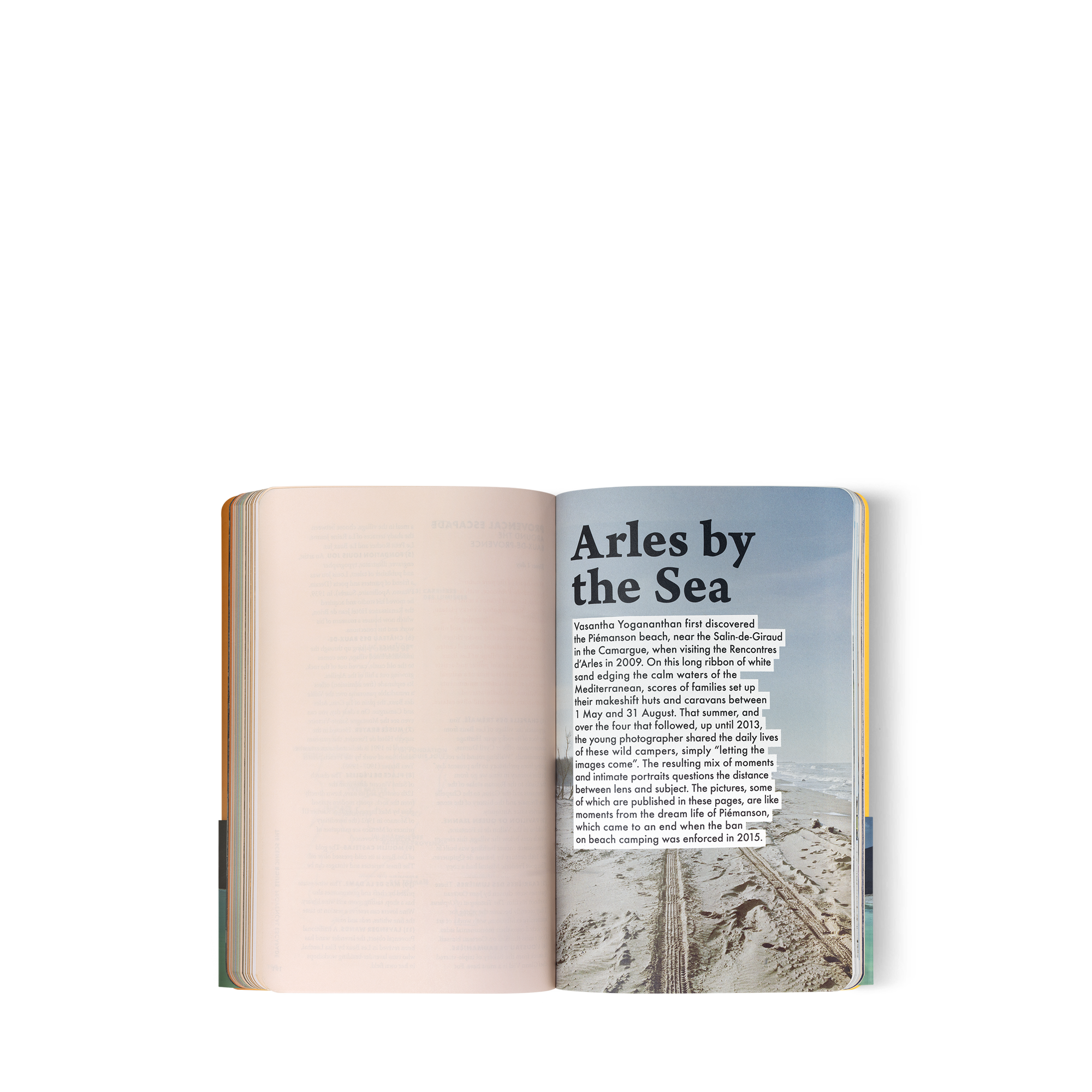 City Guide Arles  in Trunks, Travel and Home