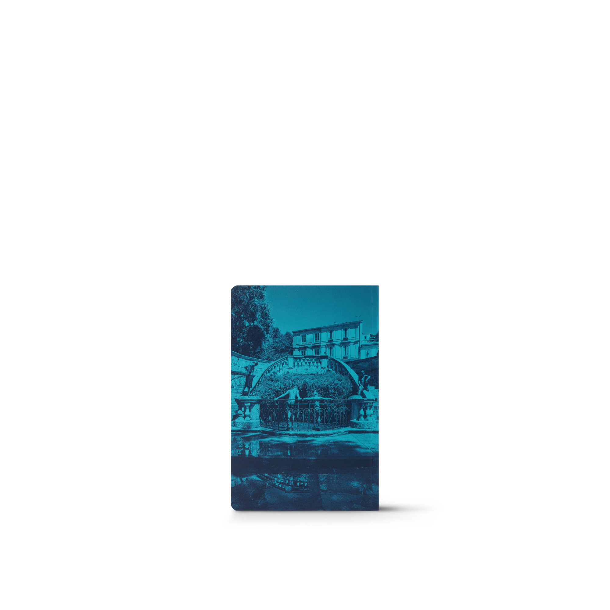 City Guide Arles Special Edition  in Trunks, Travel and Home