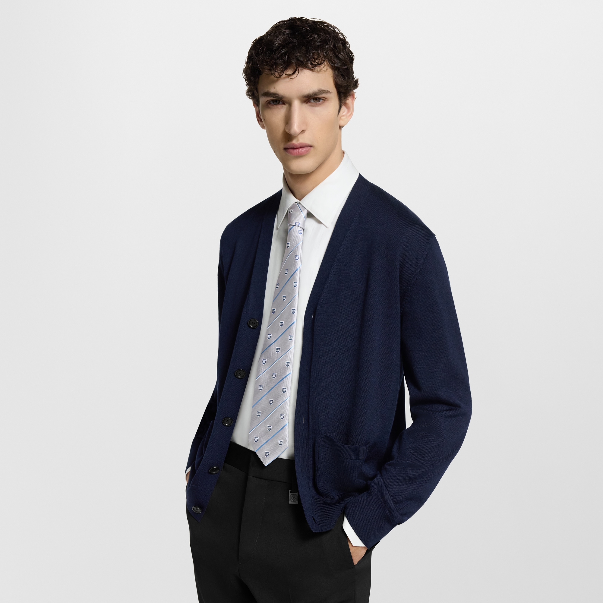 College LV Crest Tie S00 in Men