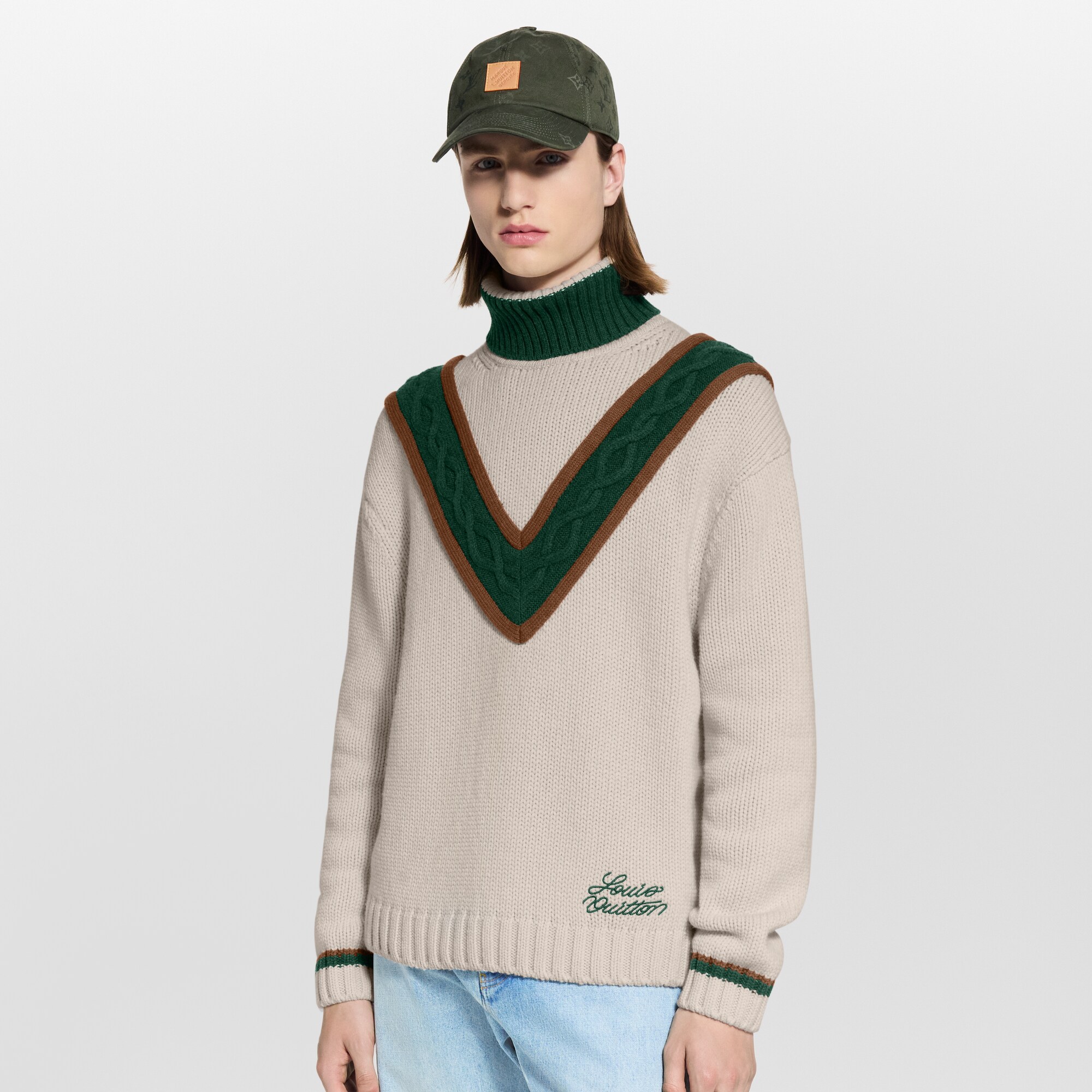 Contrasting Cable Knit Turtleneck  in Men