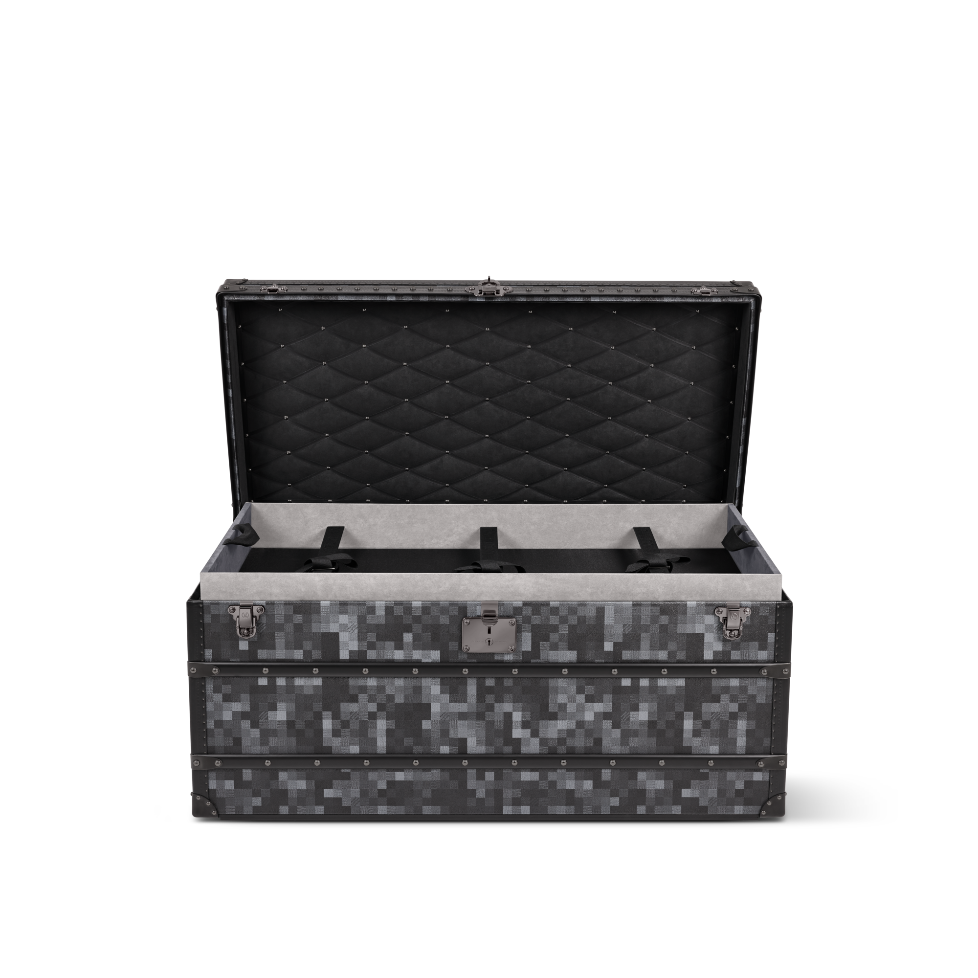 Courrier Lozine 110 Damoflage in Trunks, Travel and Home