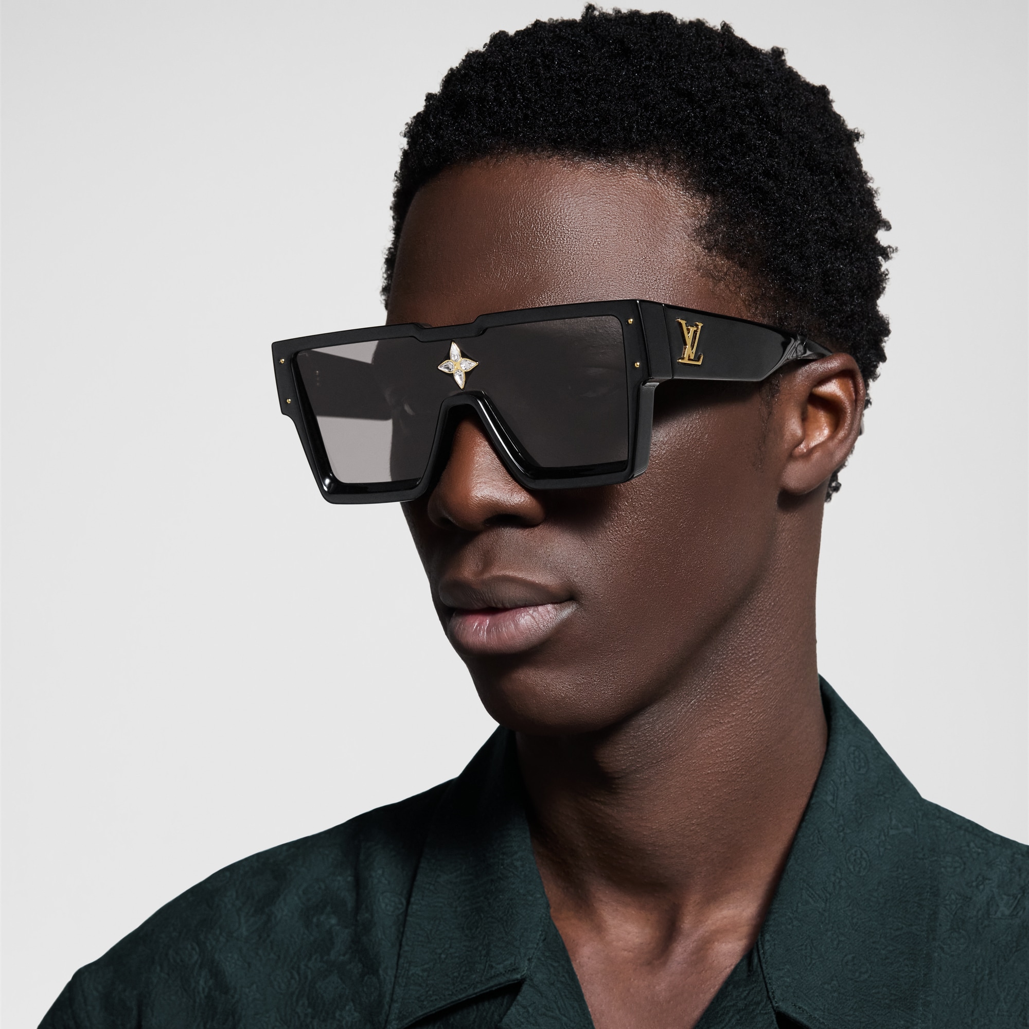 Cyclone Sunglasses S00 in Men