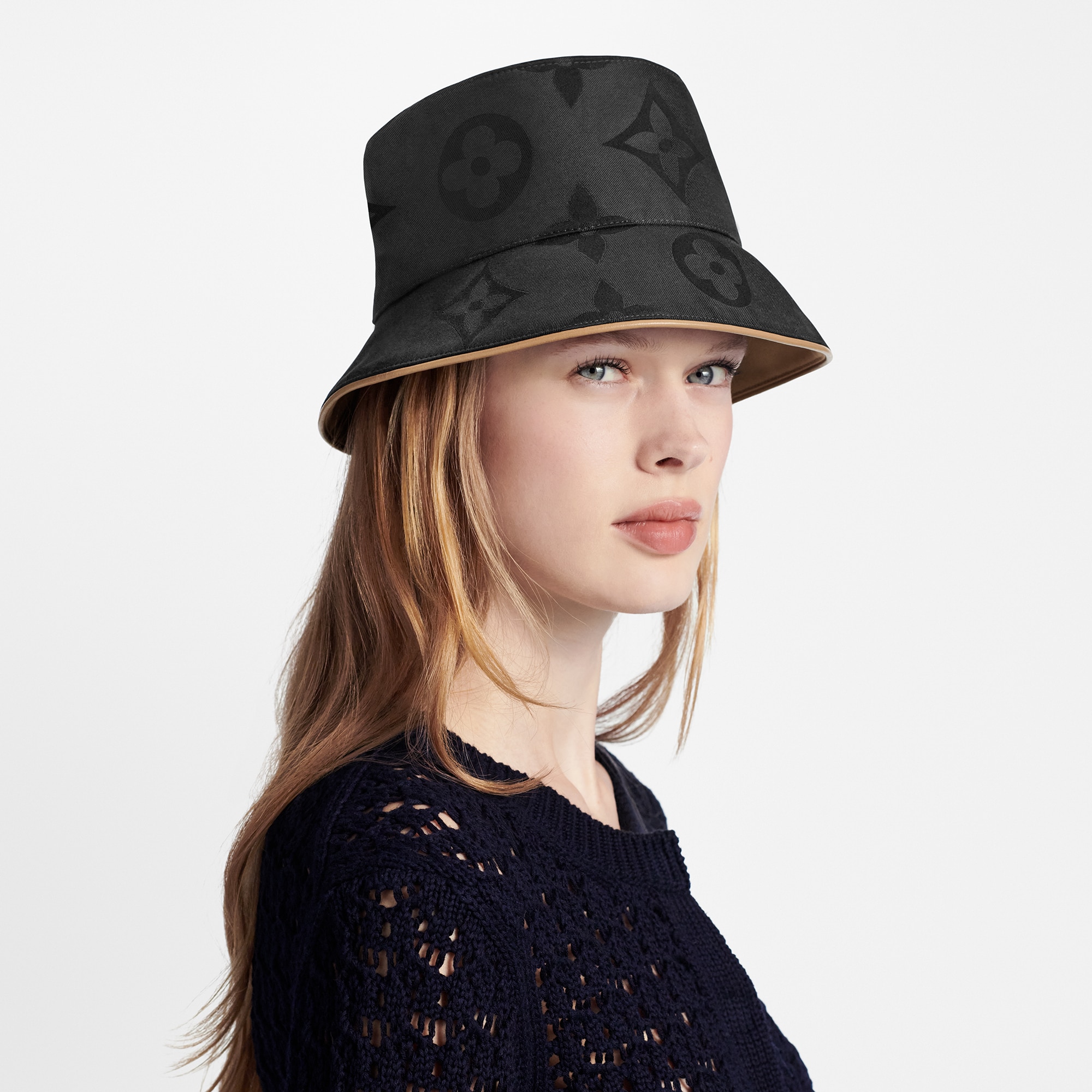 Dailygram Bucket Hat S00 in Women