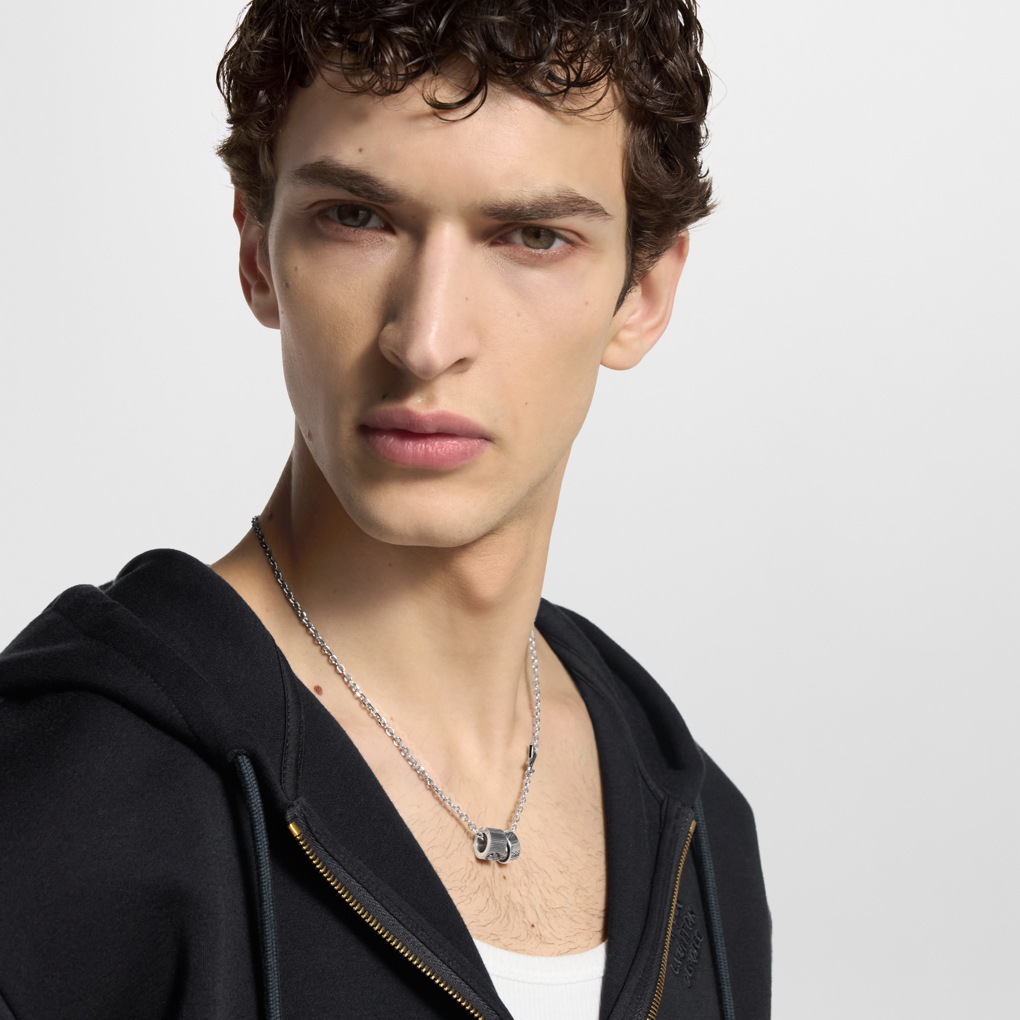 Damier Rings Pendant S00 in Men