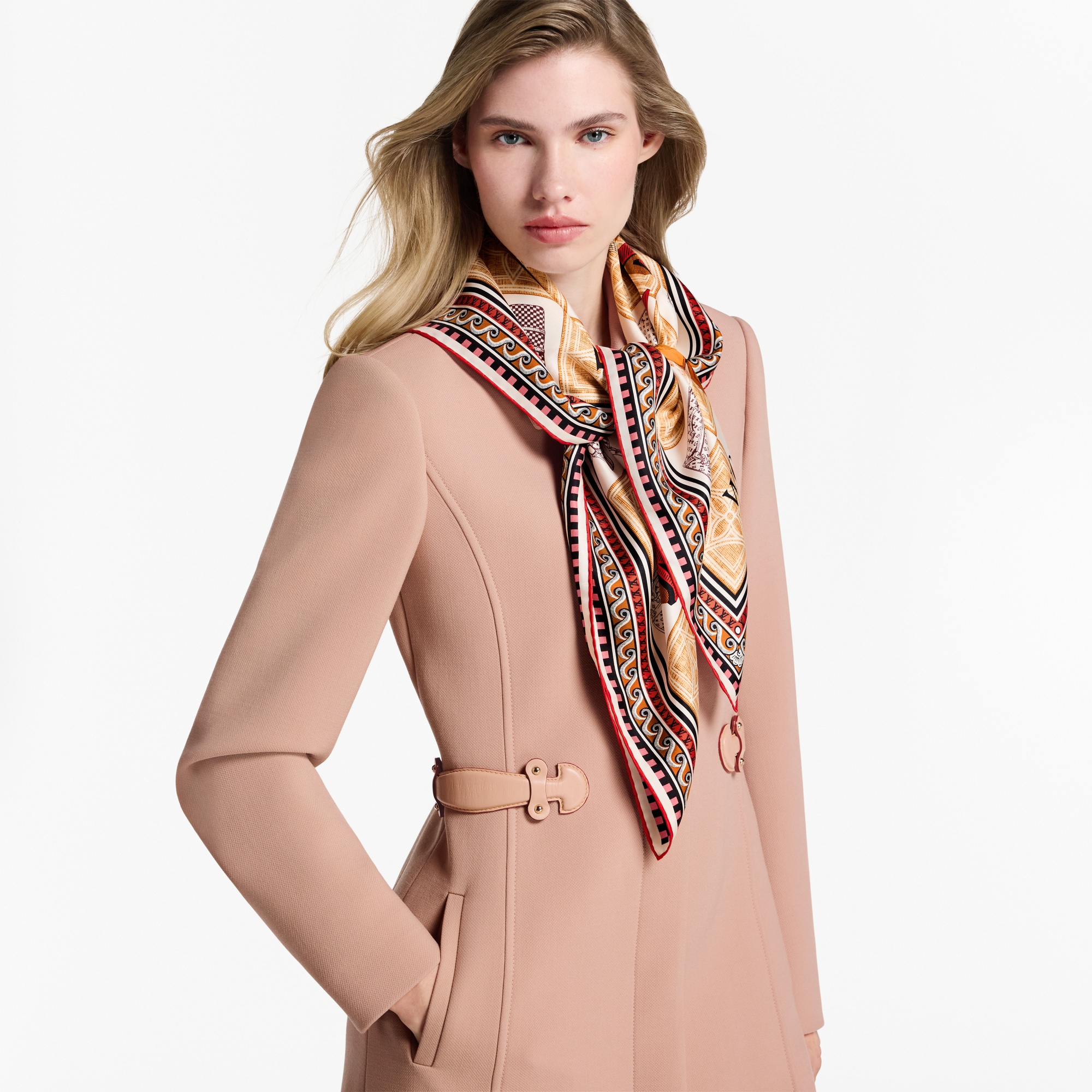 Damiergram Square 90 S00 in Women