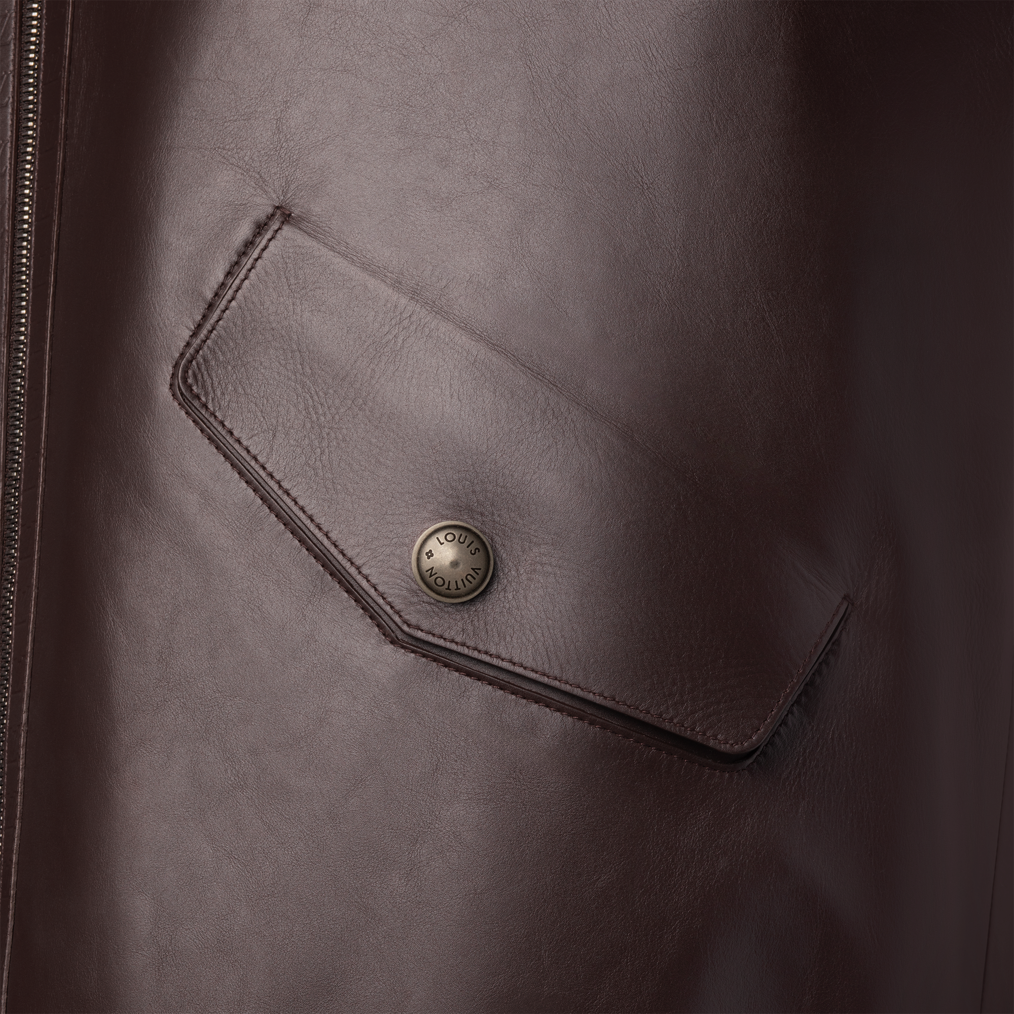 Elegant Leather Bomber  in Men