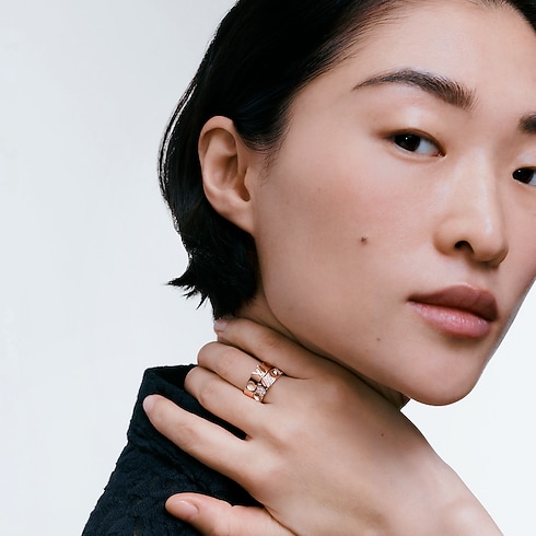 Empreinte Medium Ring, Pink Gold and Diamonds in Jewelry's Categories Rings collections by Louis Vuitton (Product zoom)