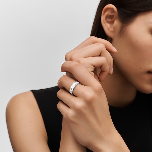 Empreinte Ring, White Gold in Men's Discontinued Product Obs 12 collections by Louis Vuitton (Product zoom)