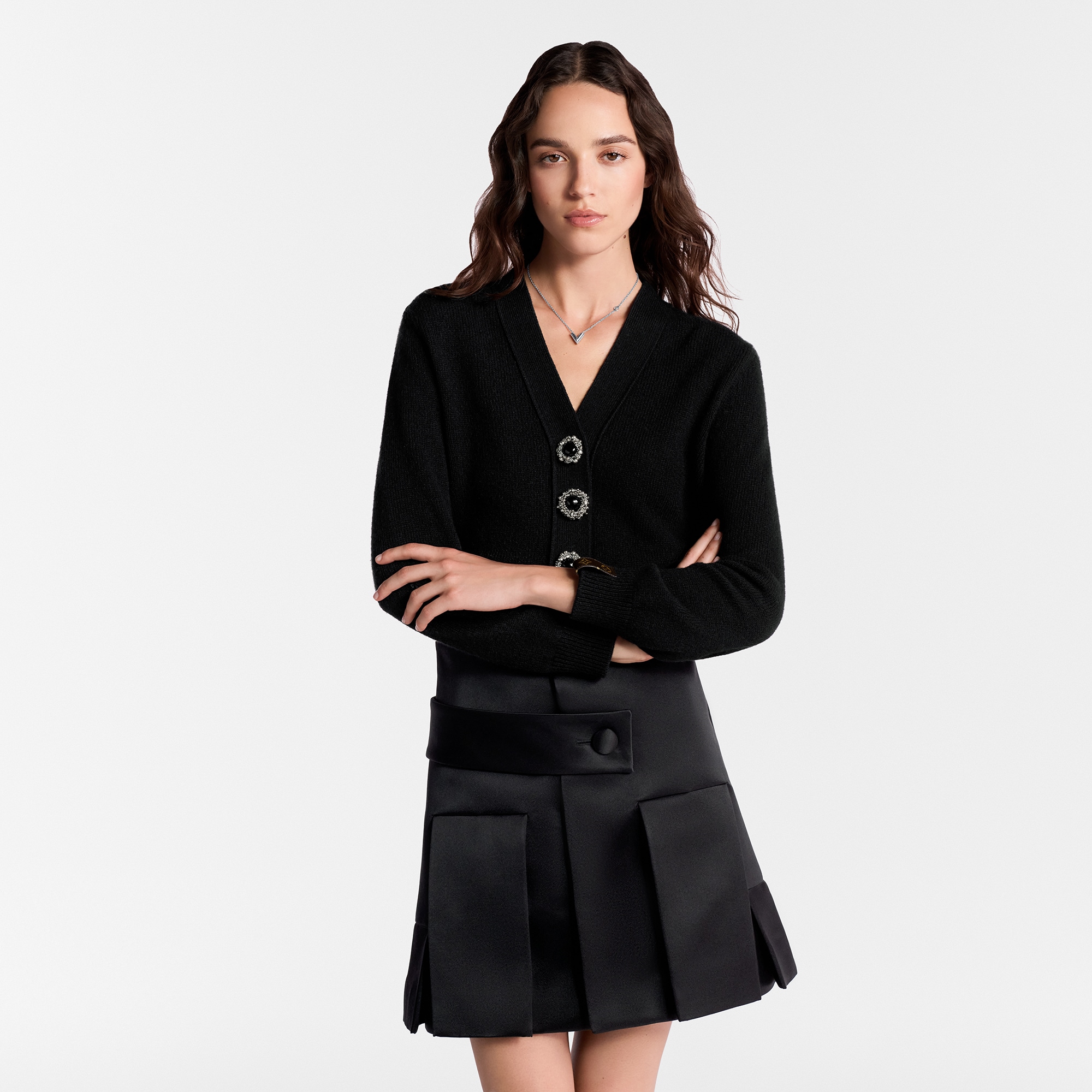 Essential V Supple Necklace S00 in Women