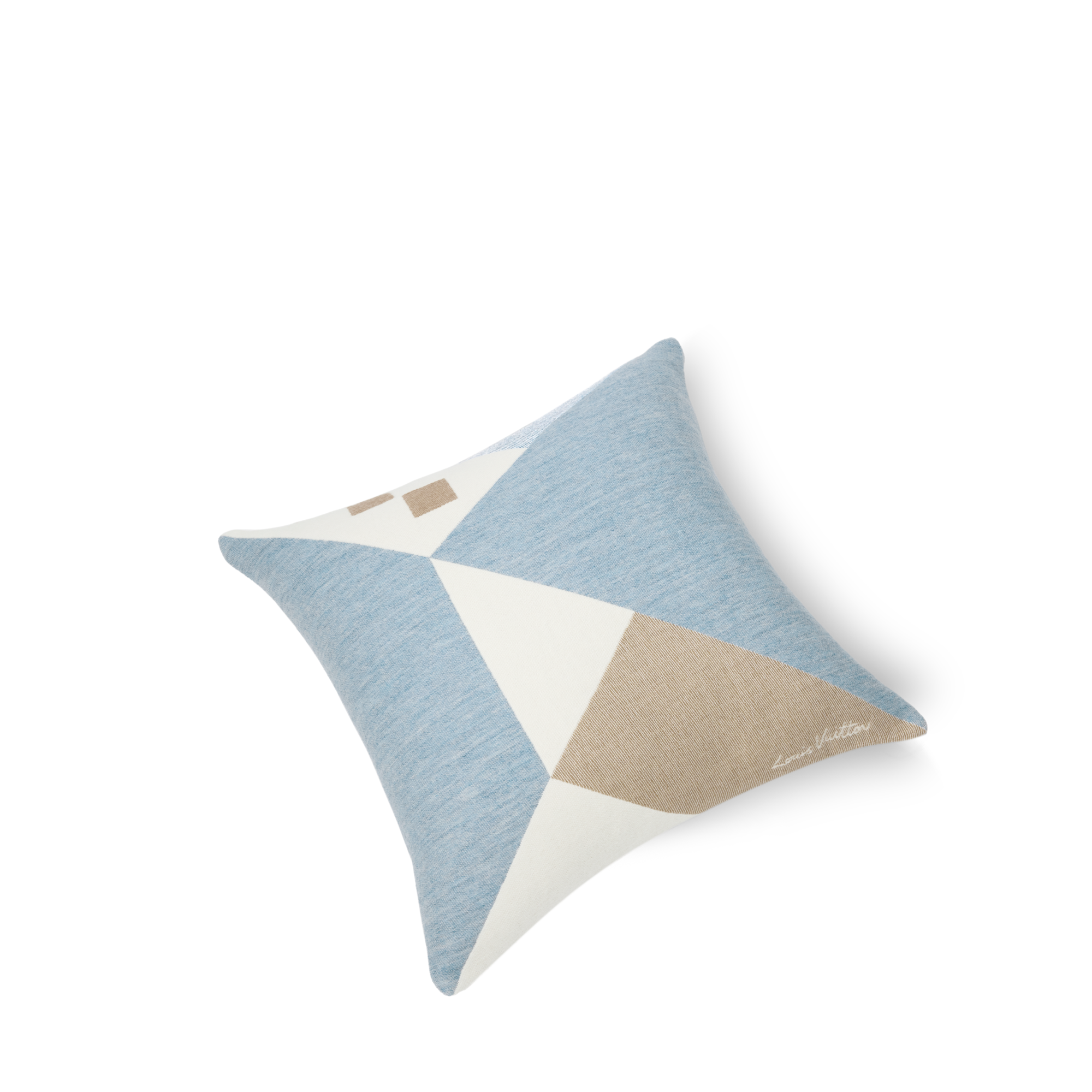 Everest Cushion 40x40  in Trunks, Travel and Home