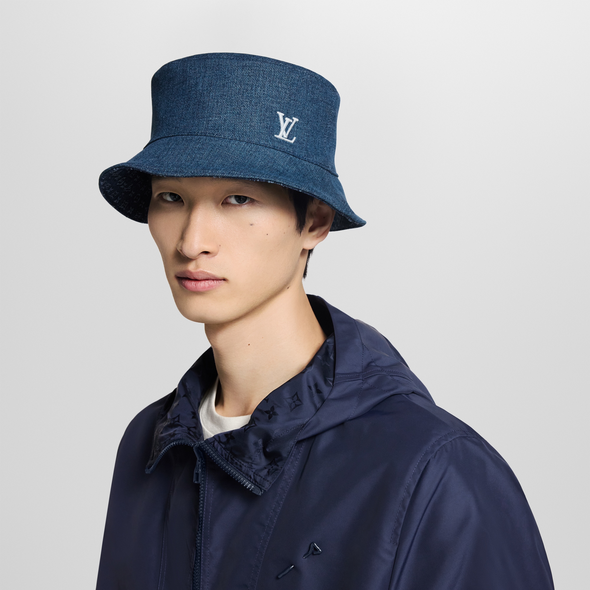 Everyday Reversible Bucket Hat S00 in Men