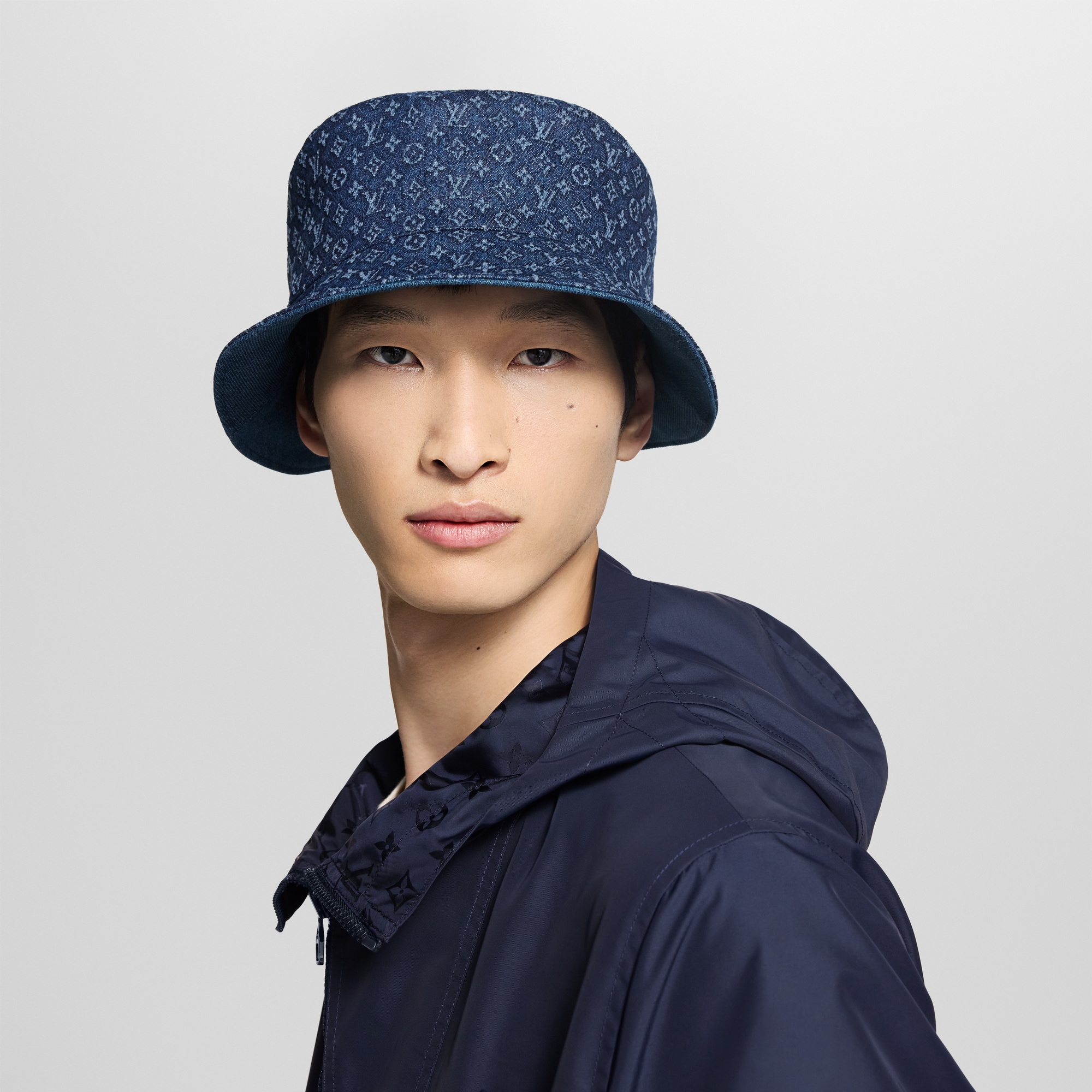 Everyday Reversible Bucket Hat S00 in Men