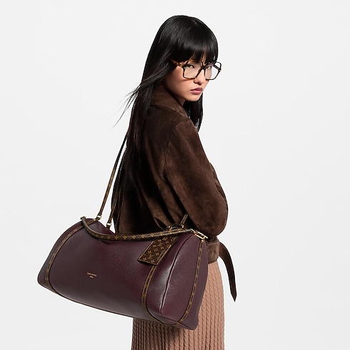 Express Travel Fashion Leather in Women's Travel Travel Bags collections by Louis Vuitton (Product zoom)