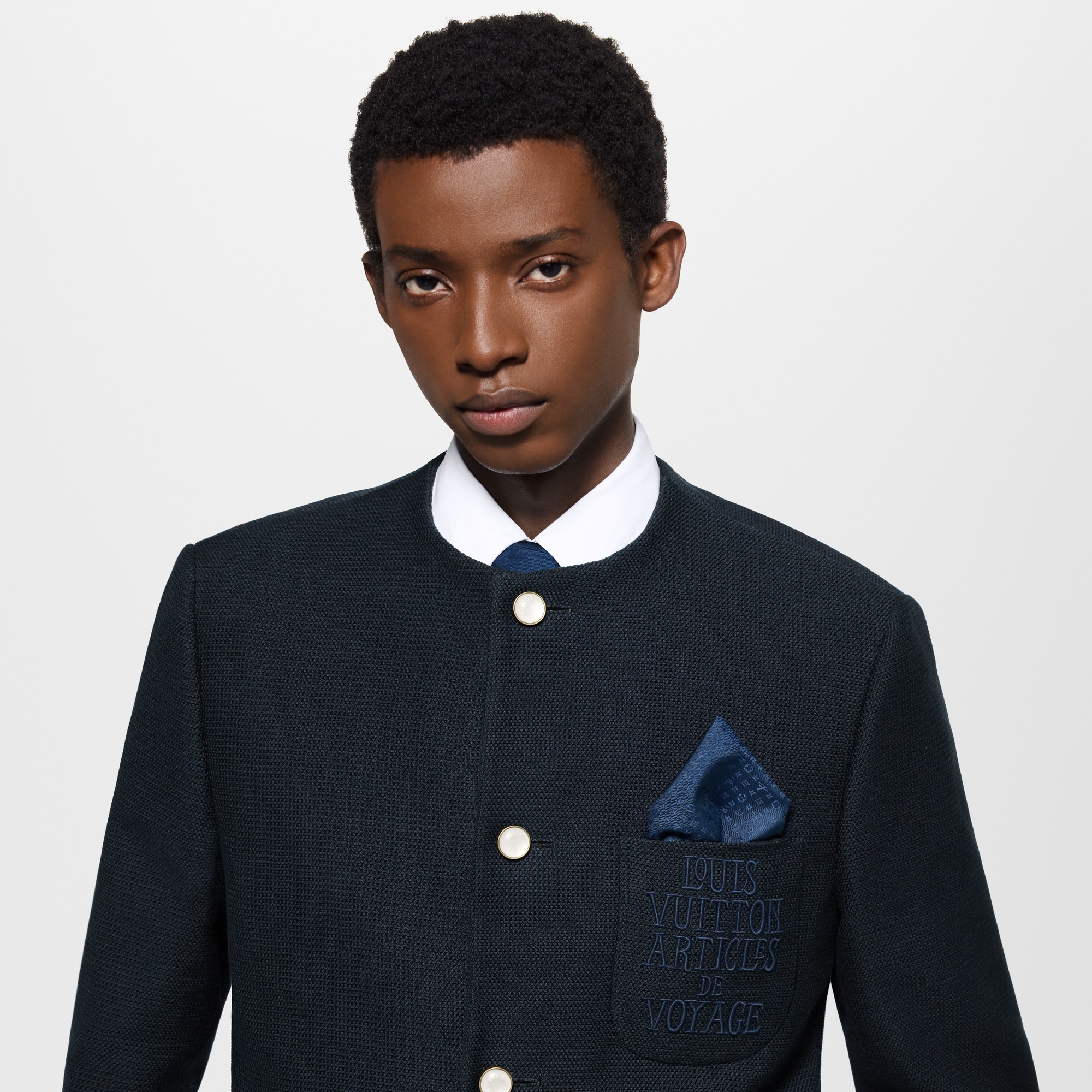 Fading Monogram Pocket Square S00 in Men