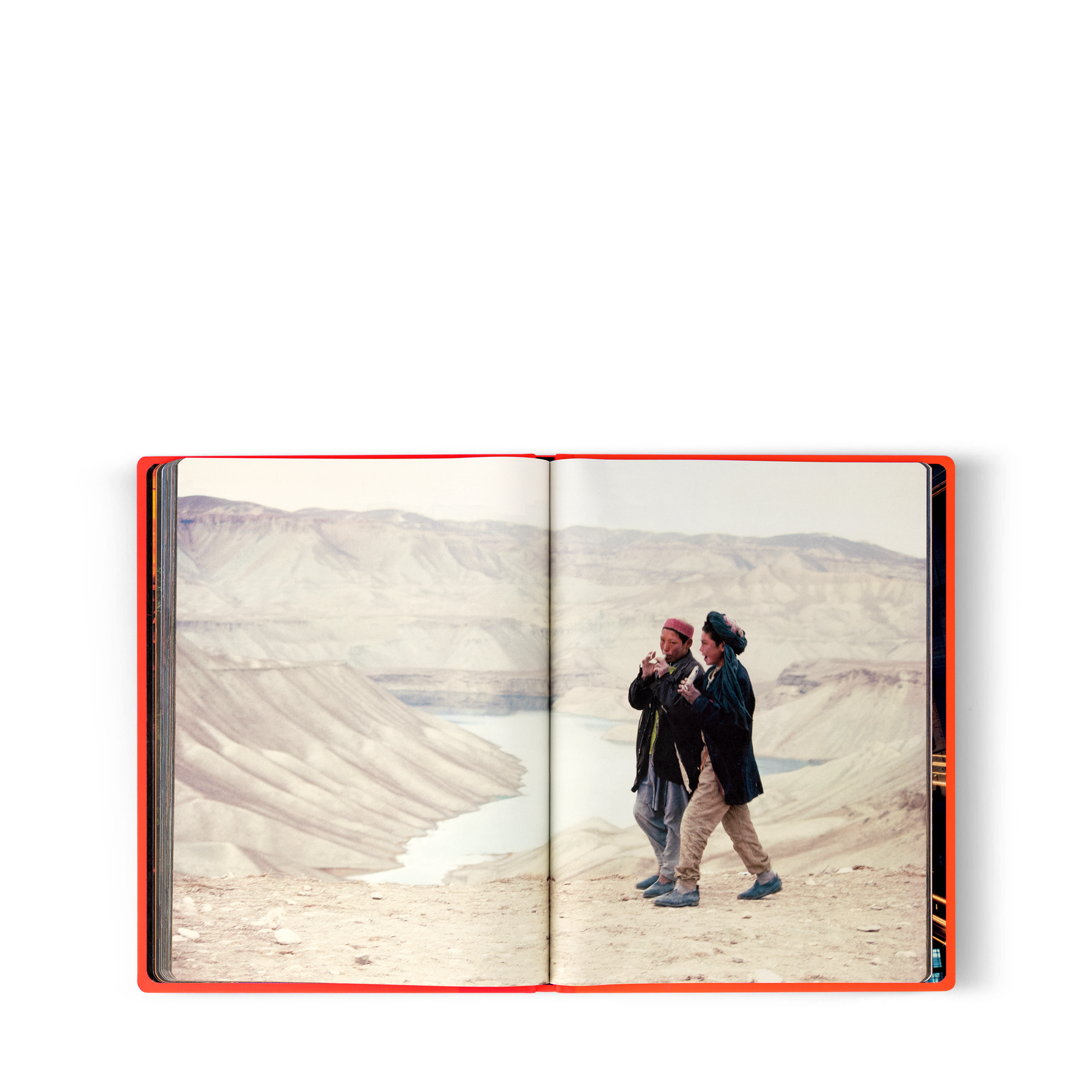 Fashion Eye Silk Road  in Trunks, Travel and Home