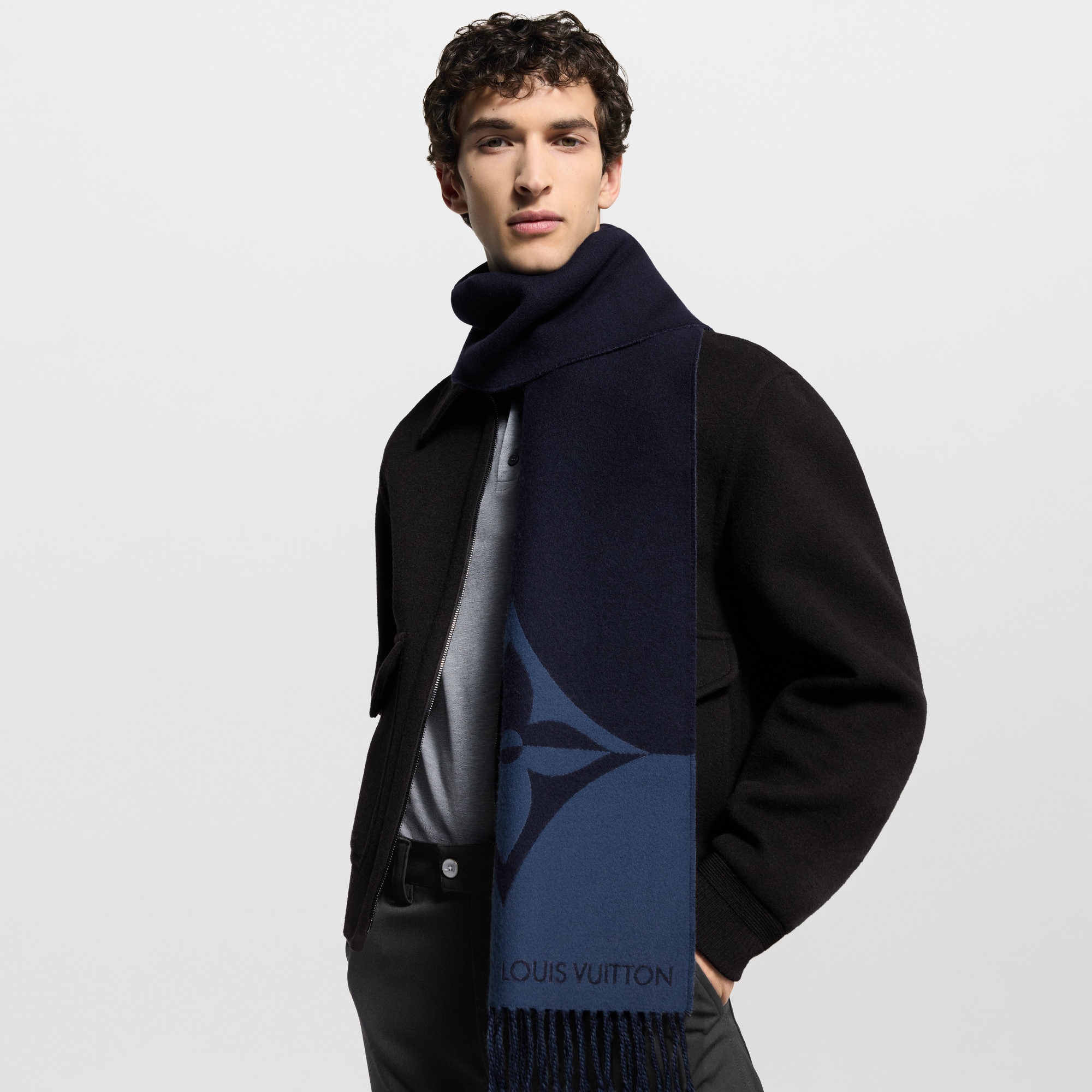 Graphic Dual Scarf S00 in Men
