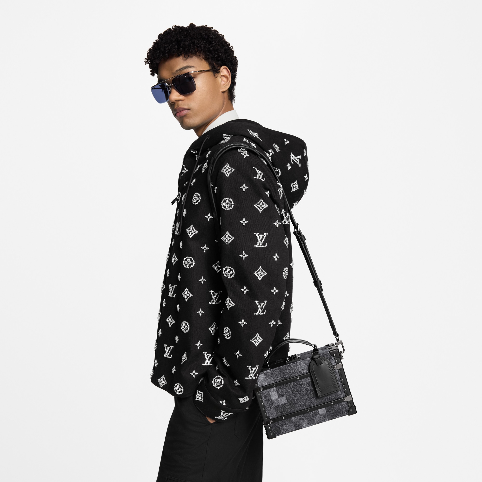 Handle Trunk Damoflage in Trunks, Travel and Home