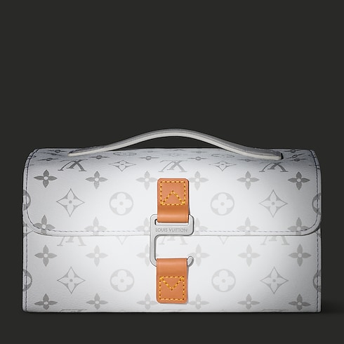 Hanging Toiletry Bag Other Canvas in New's For Men LV Ski collections by Louis Vuitton (Product zoom)