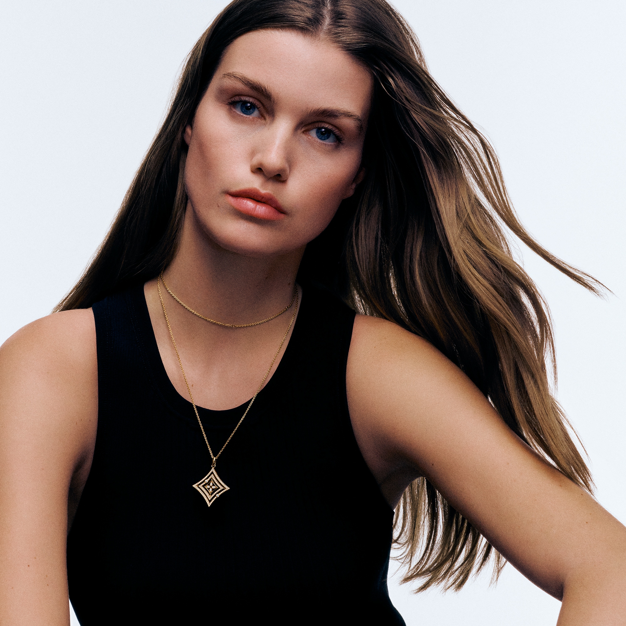 Idylle Blossom Medallion, Yellow Gold And Diamonds  in Jewelry