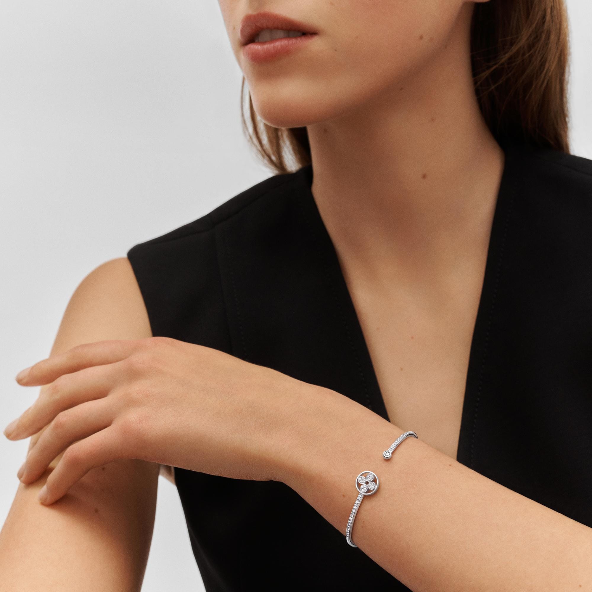 Idylle Blossom Twist Bracelet, White Gold And Diamonds  in Jewelry