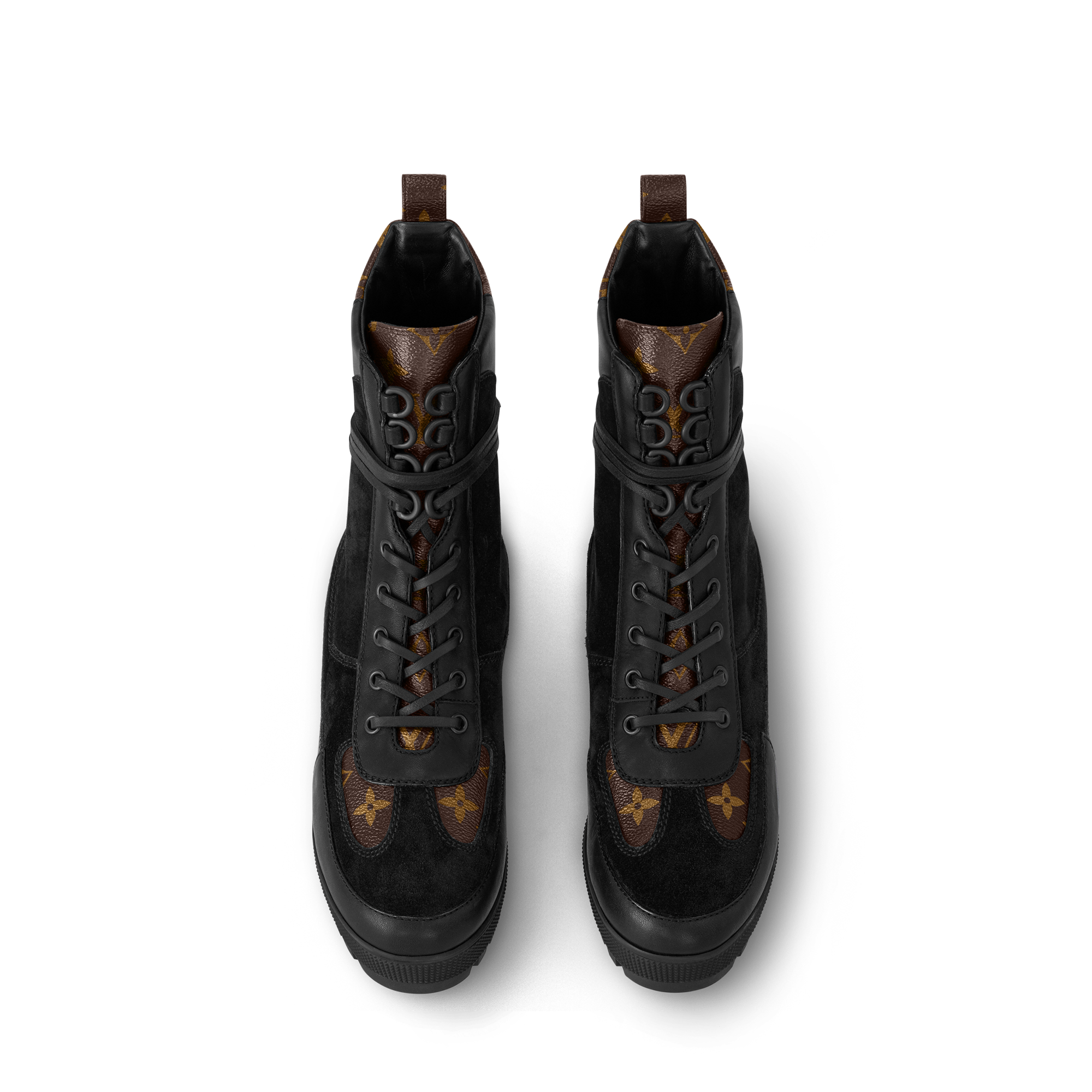 Laureate Desert Boot  in Women