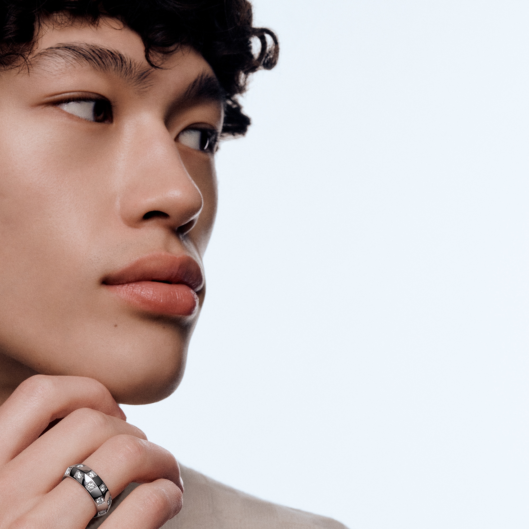 Le Damier de Louis Vuitton Large Ring, White Gold and Diamonds  in Jewelry