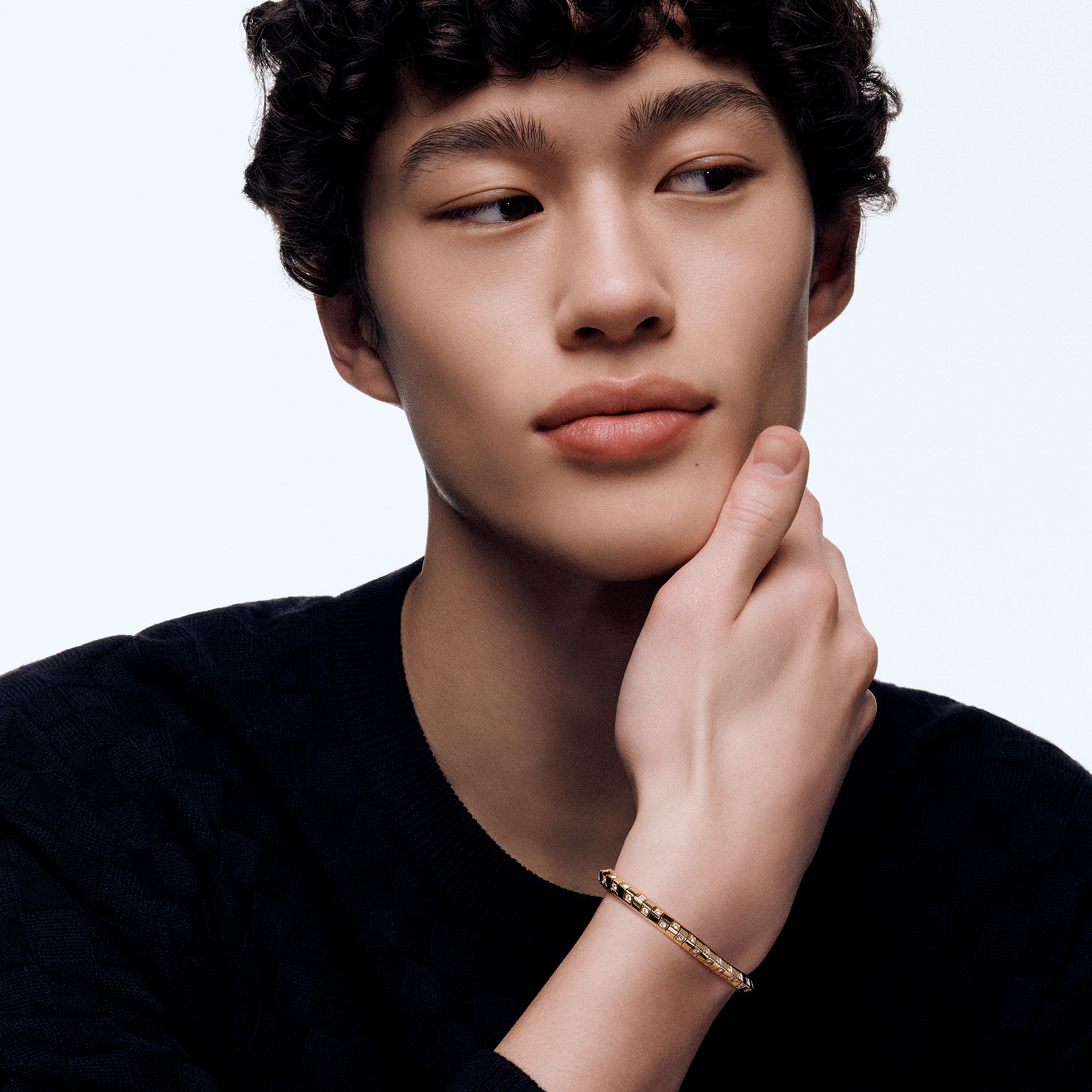 Le Damier de Louis Vuitton Medium Bracelet, Yellow Gold and Diamonds  in Jewelry