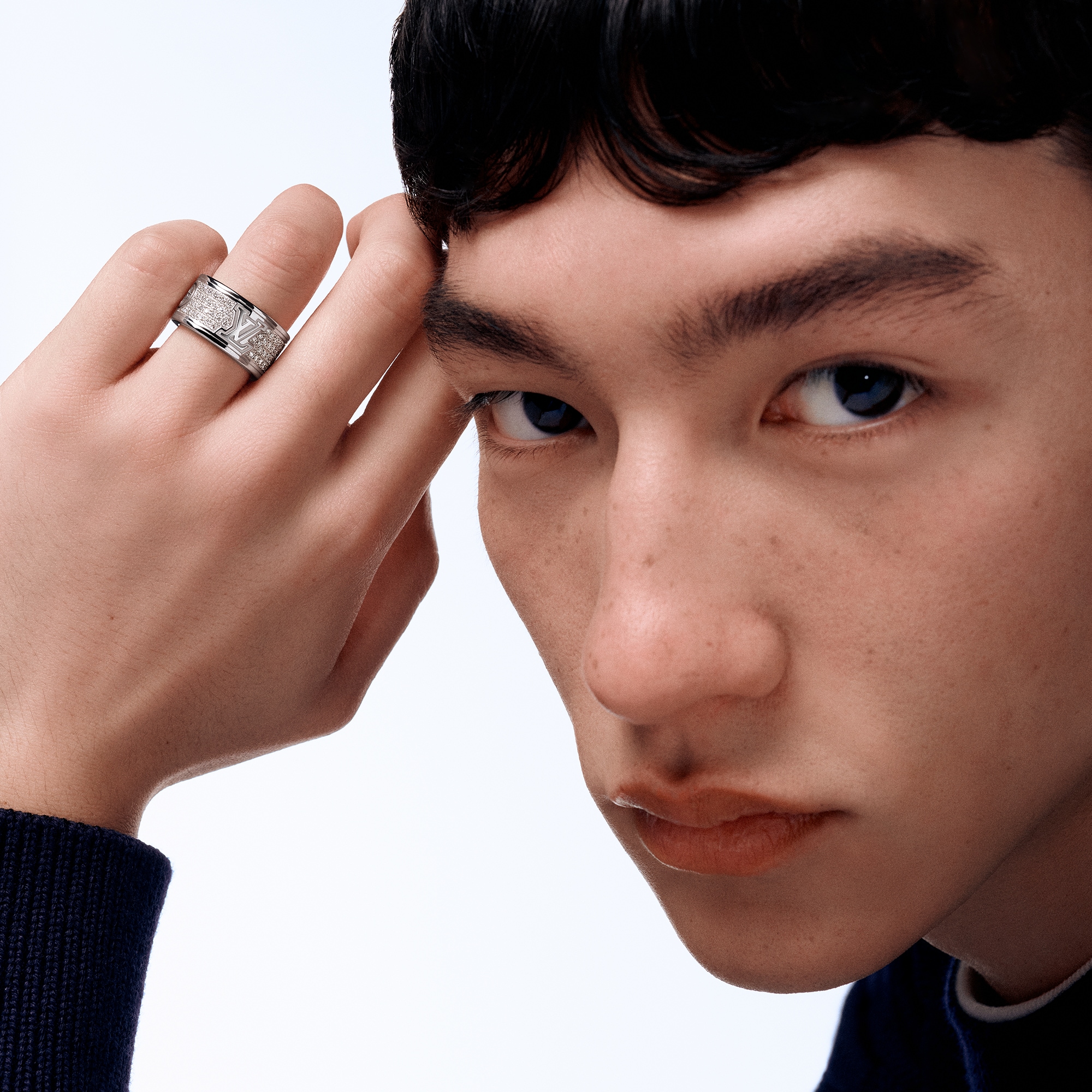 Les Gastons Vuitton Large Ring, White Gold and Diamonds  in Jewelry