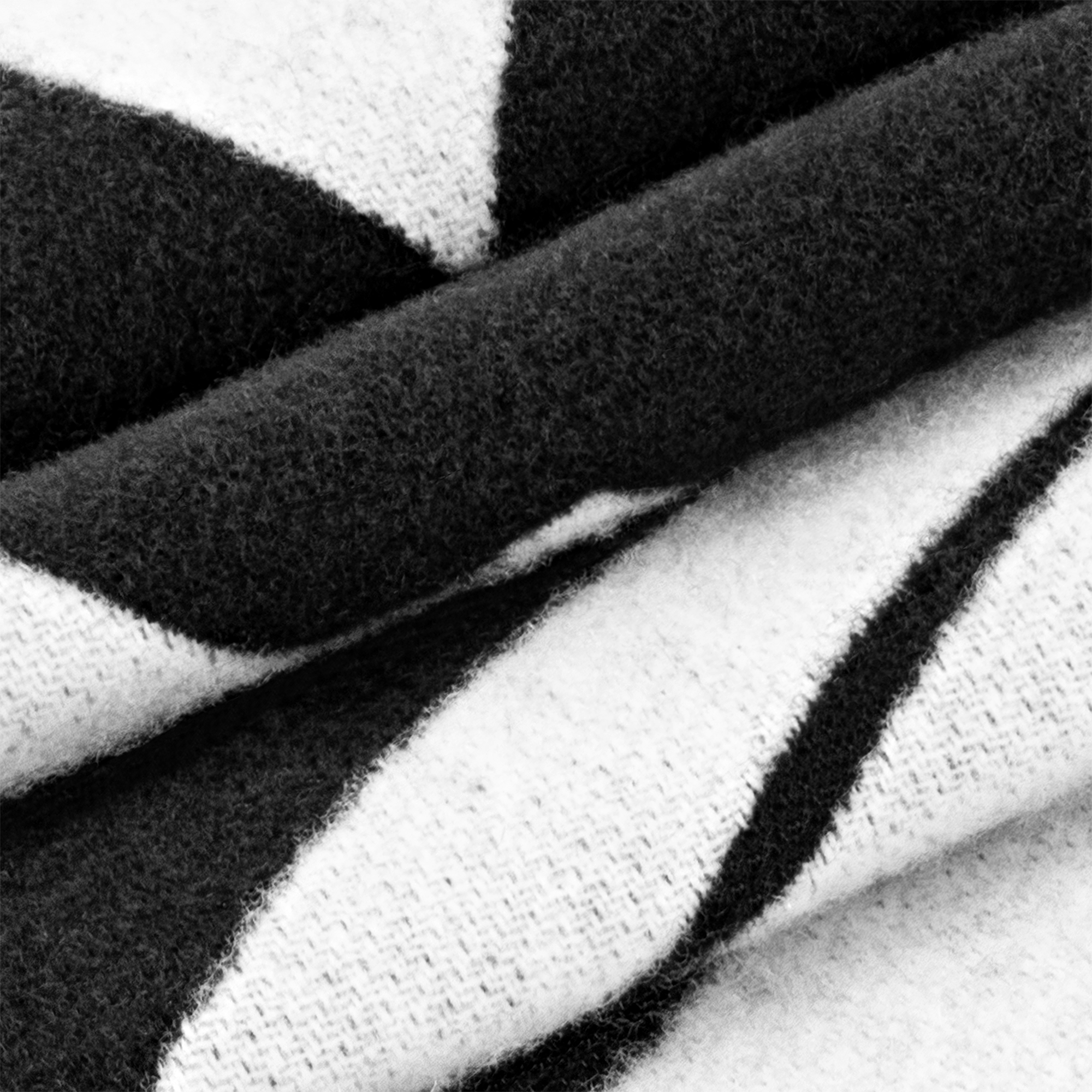 Lock And Keys Scarf S00 in Women