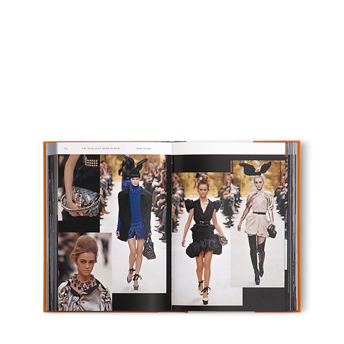 Louis Vuitton Catwalk in Trunks, Travel and Home's Library Hard Cover Books collections by Louis Vuitton (Product zoom)
