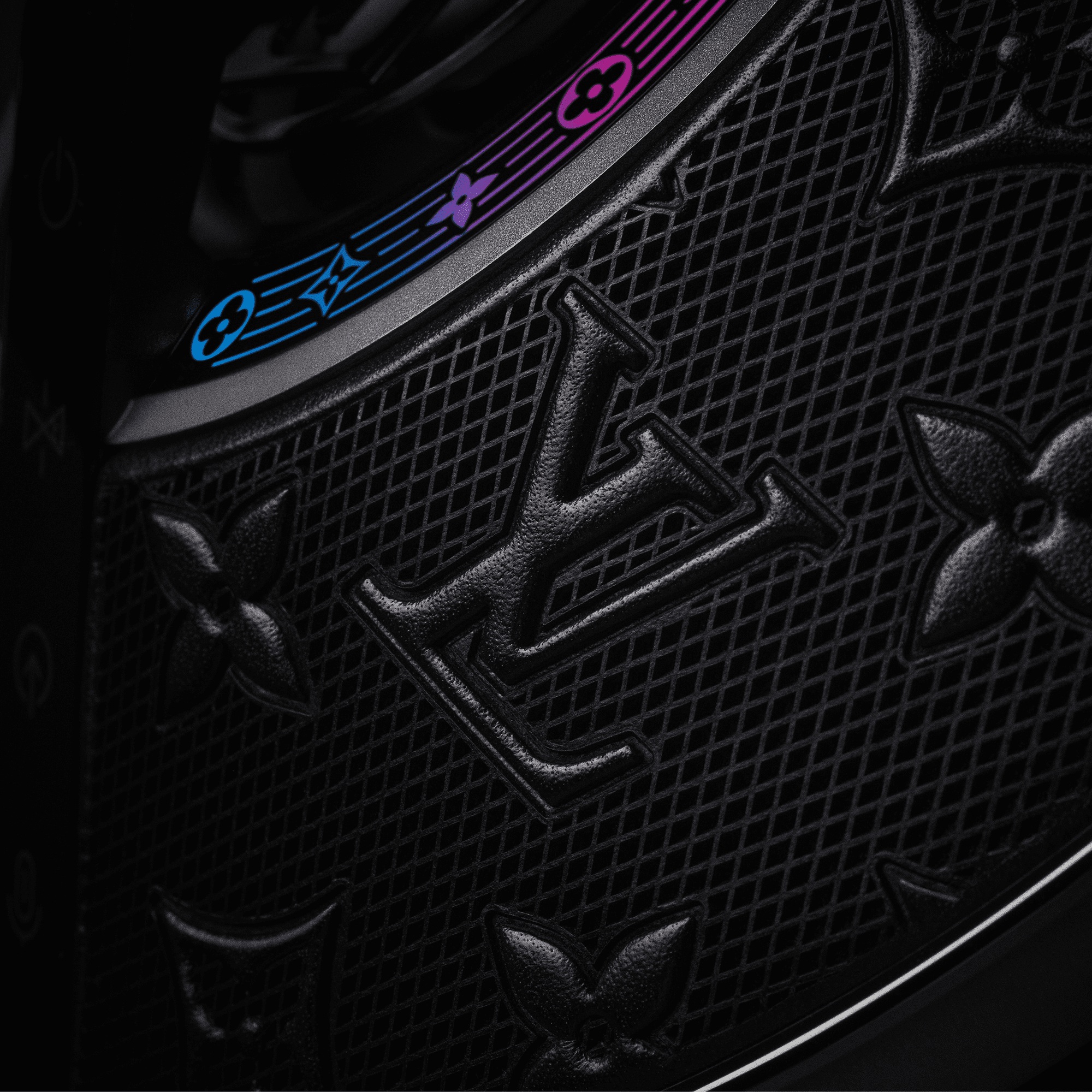 Louis Vuitton Horizon Light Up Speaker  in Trunks, Travel and Home