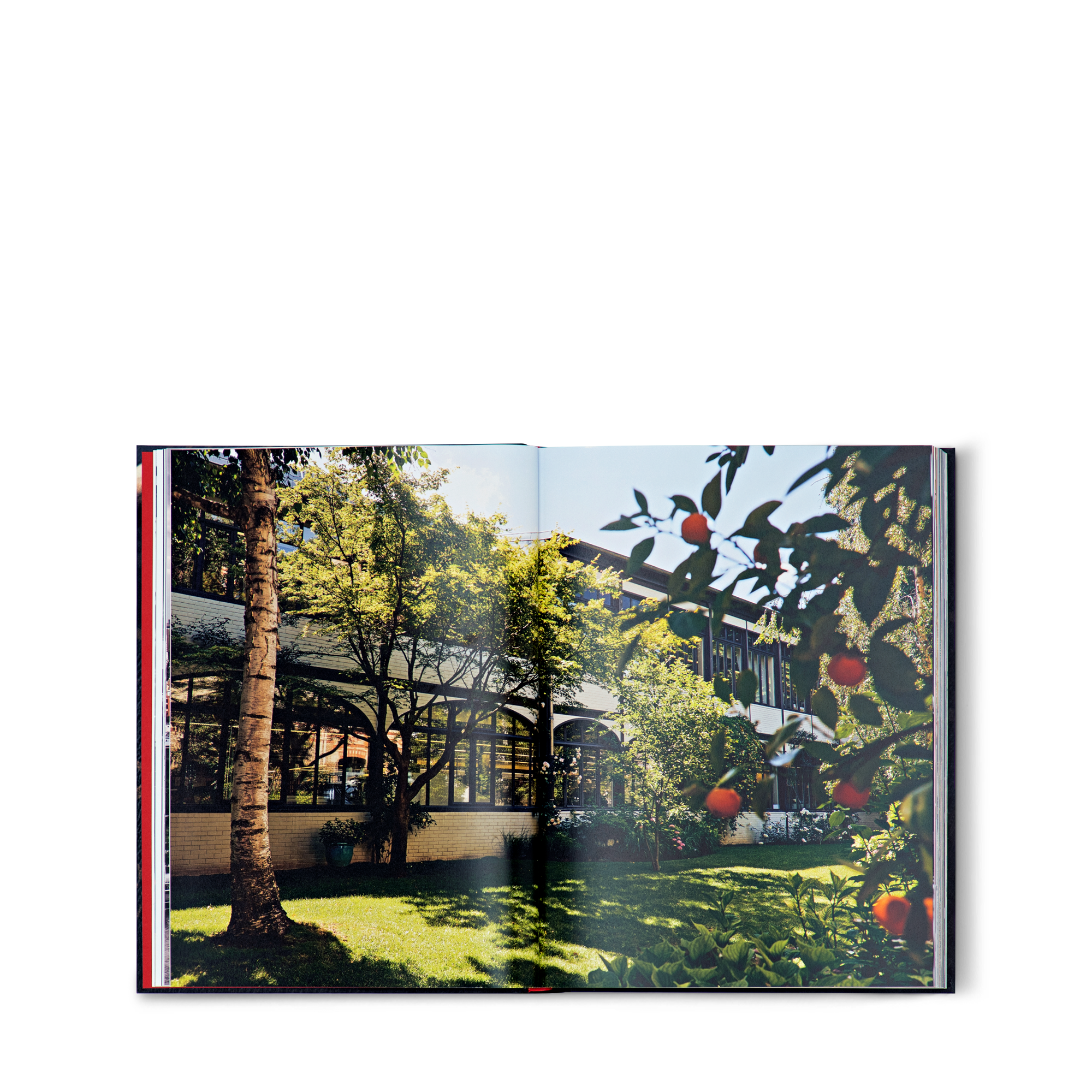 Louis Vuitton Manufactures  in Trunks, Travel and Home