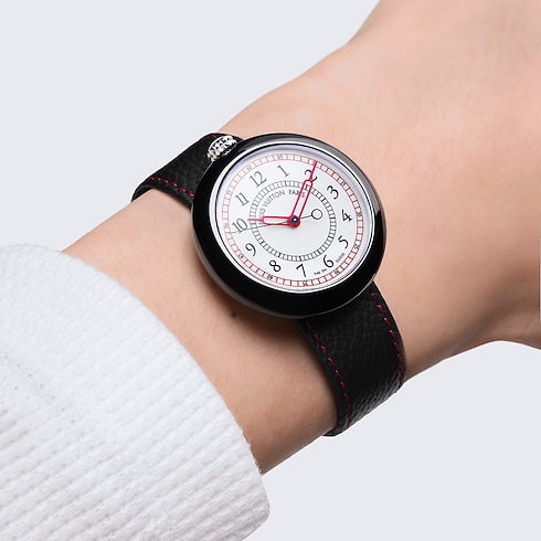 Louis Vuitton Monterey, Automatic, 37mm, Ceramic and steel ambiance view