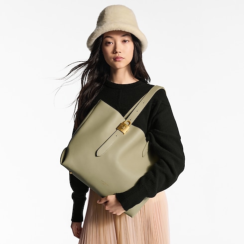 Low Key Cabas MM Low Key in Women's Handbags All Handbags collections by Louis Vuitton (Product zoom)