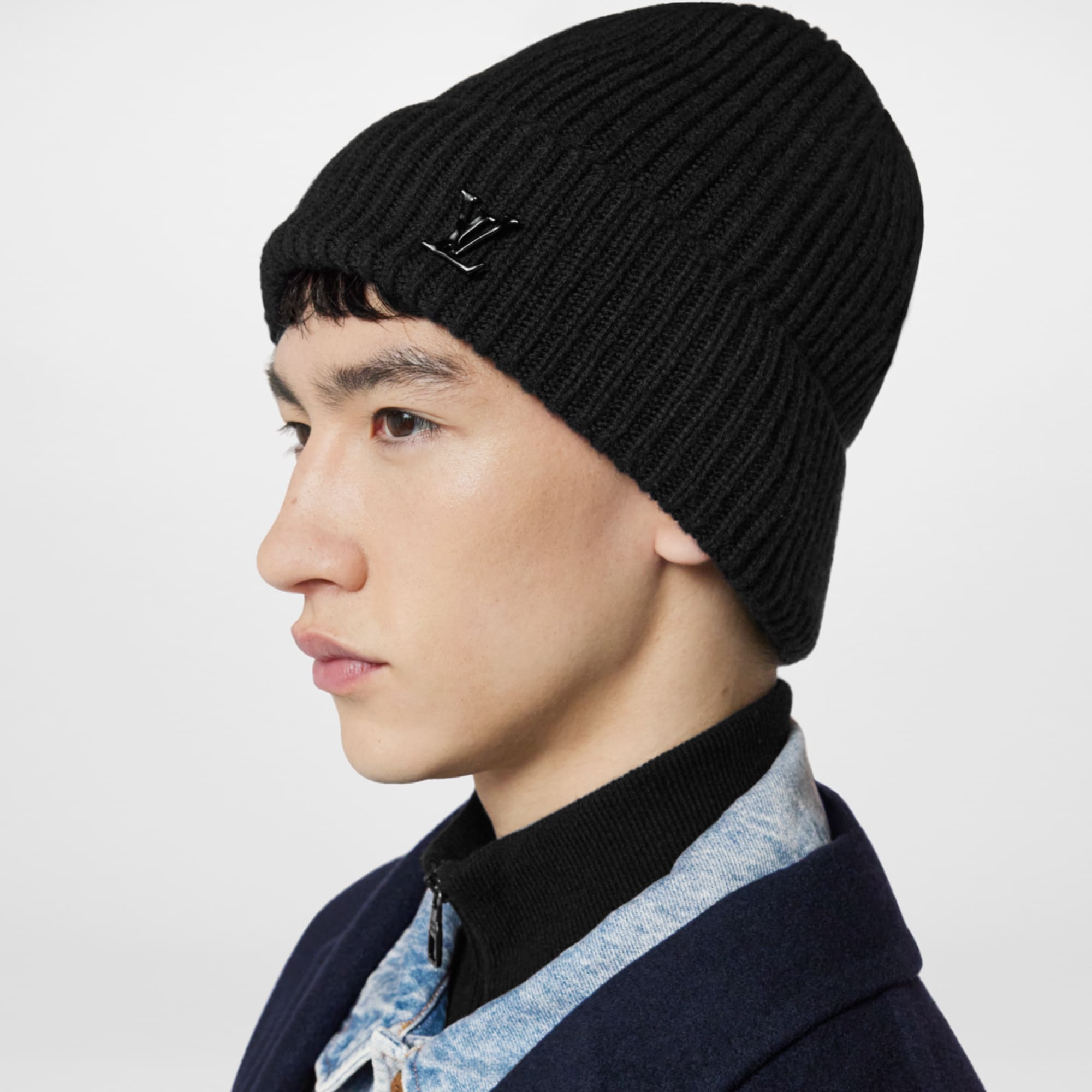 LV Ahead Beanie S00 in Men