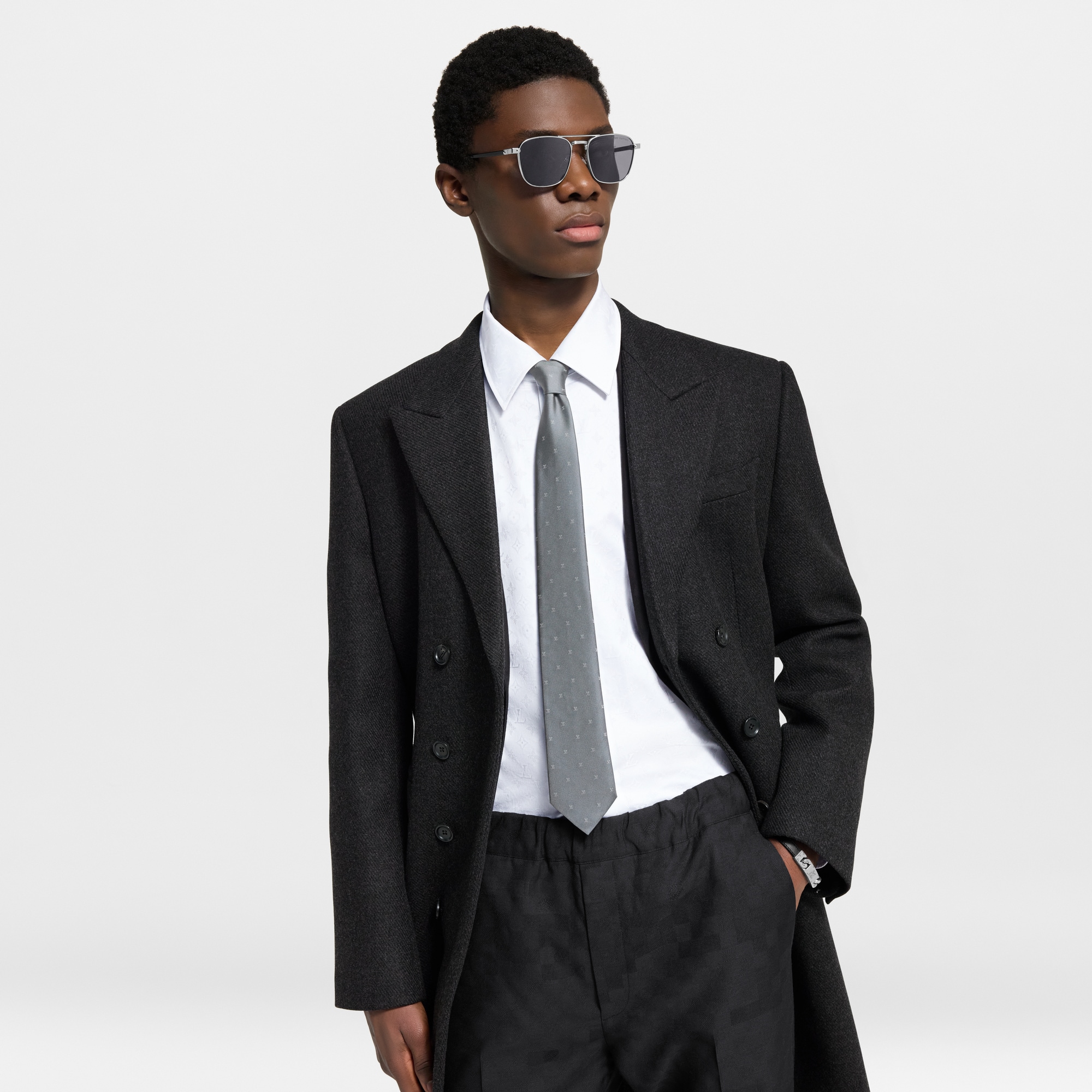 LV Blason Tie S00 in Men